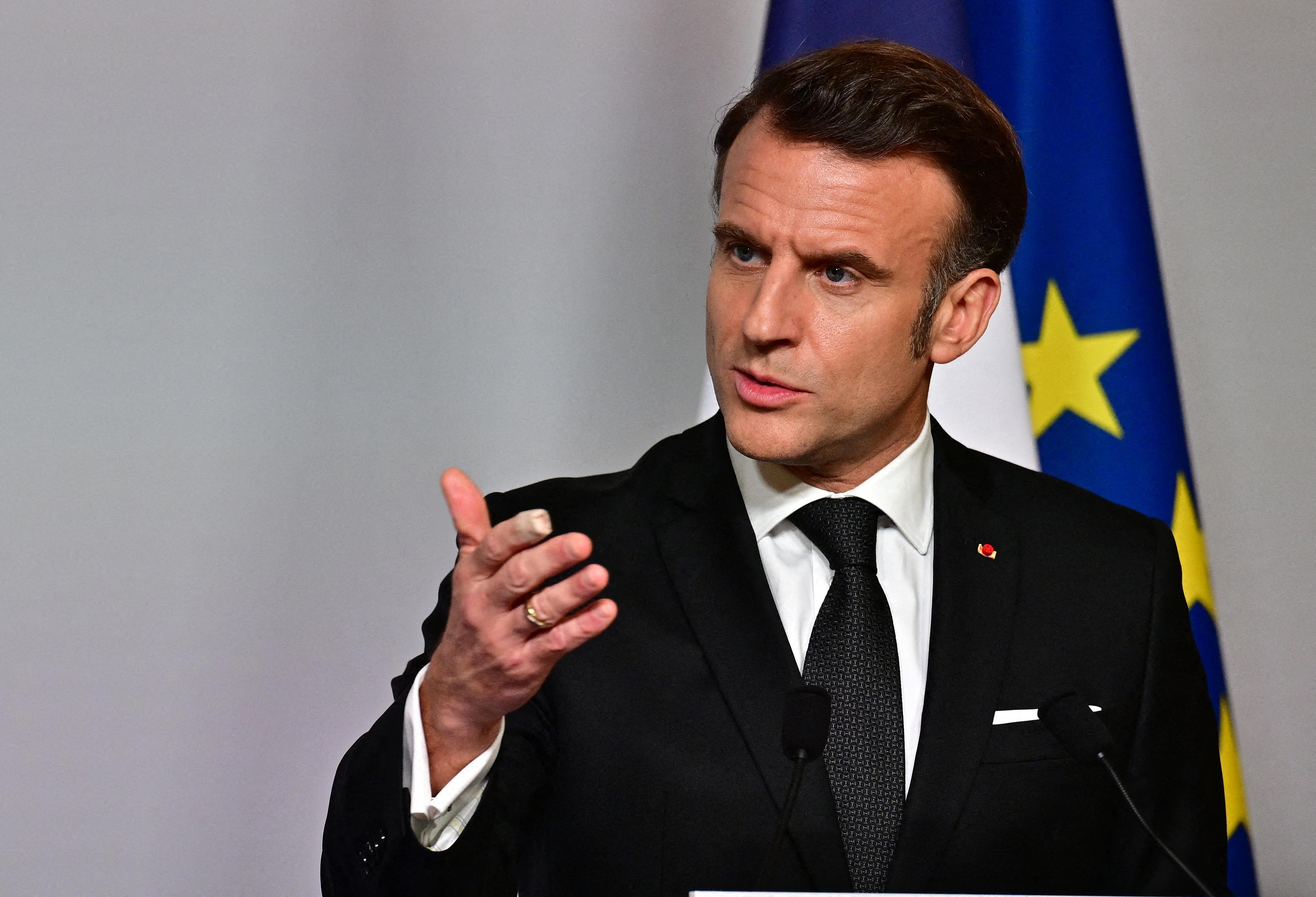 Accord de 1968 : Emmanuel Macron cède, l’Algérie en profite