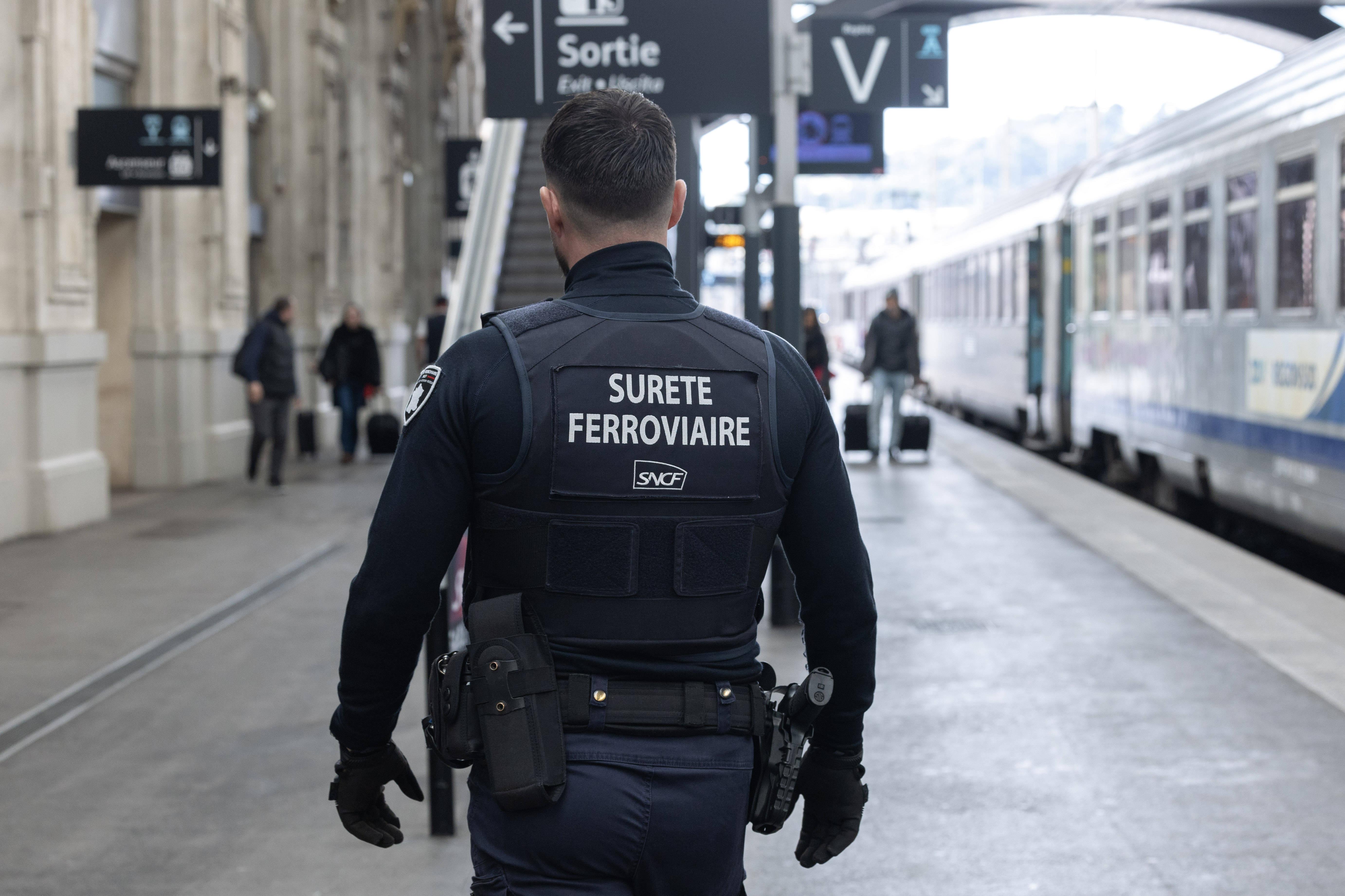 Bas-Rhin : un homme poignardé à plusieurs reprises dans un train, le suspect âgé de 17 ans interpellé