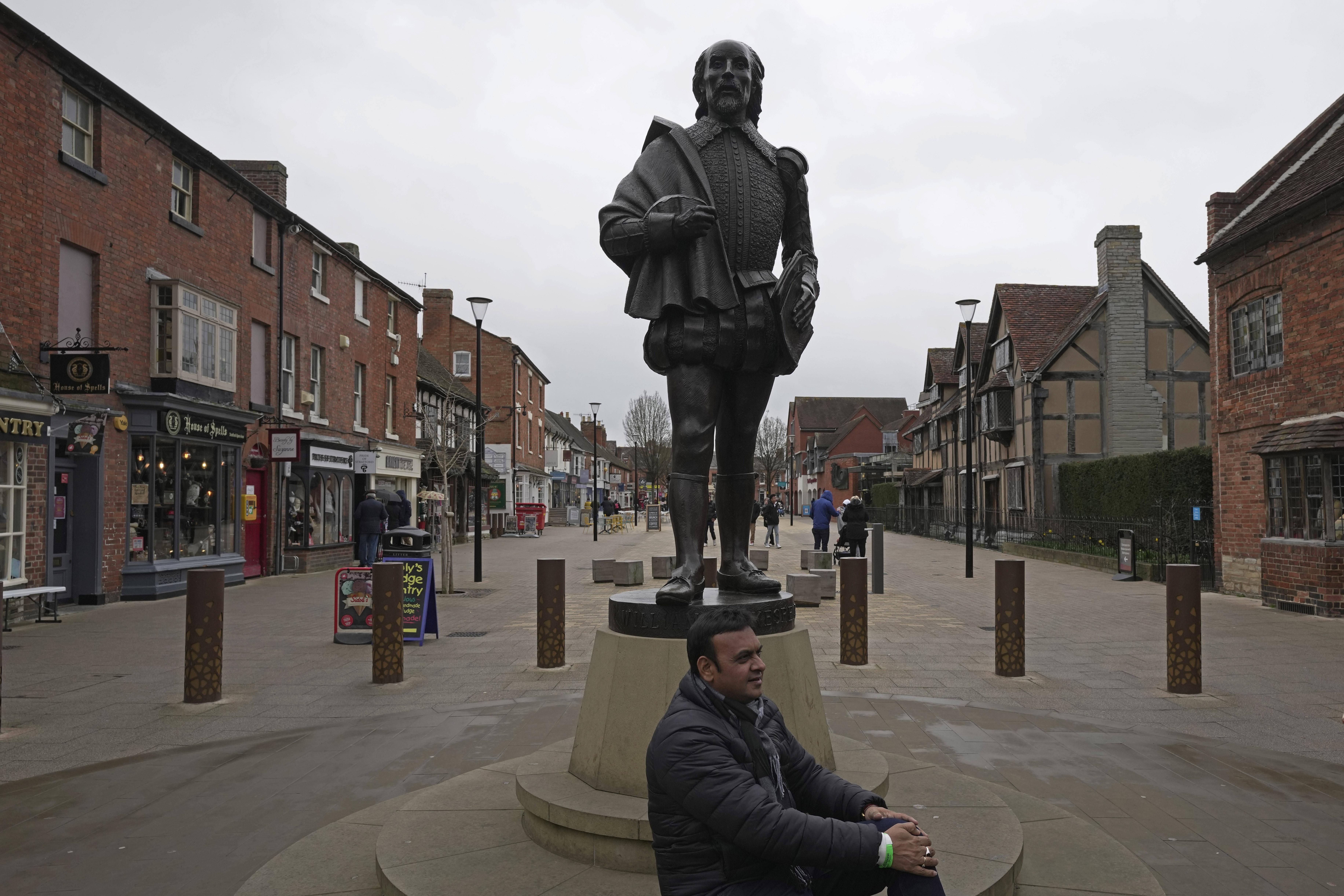 Angleterre : les lieux clés de la vie de Shakespeare purgés de leurs liens avec la «suprématie blanche»