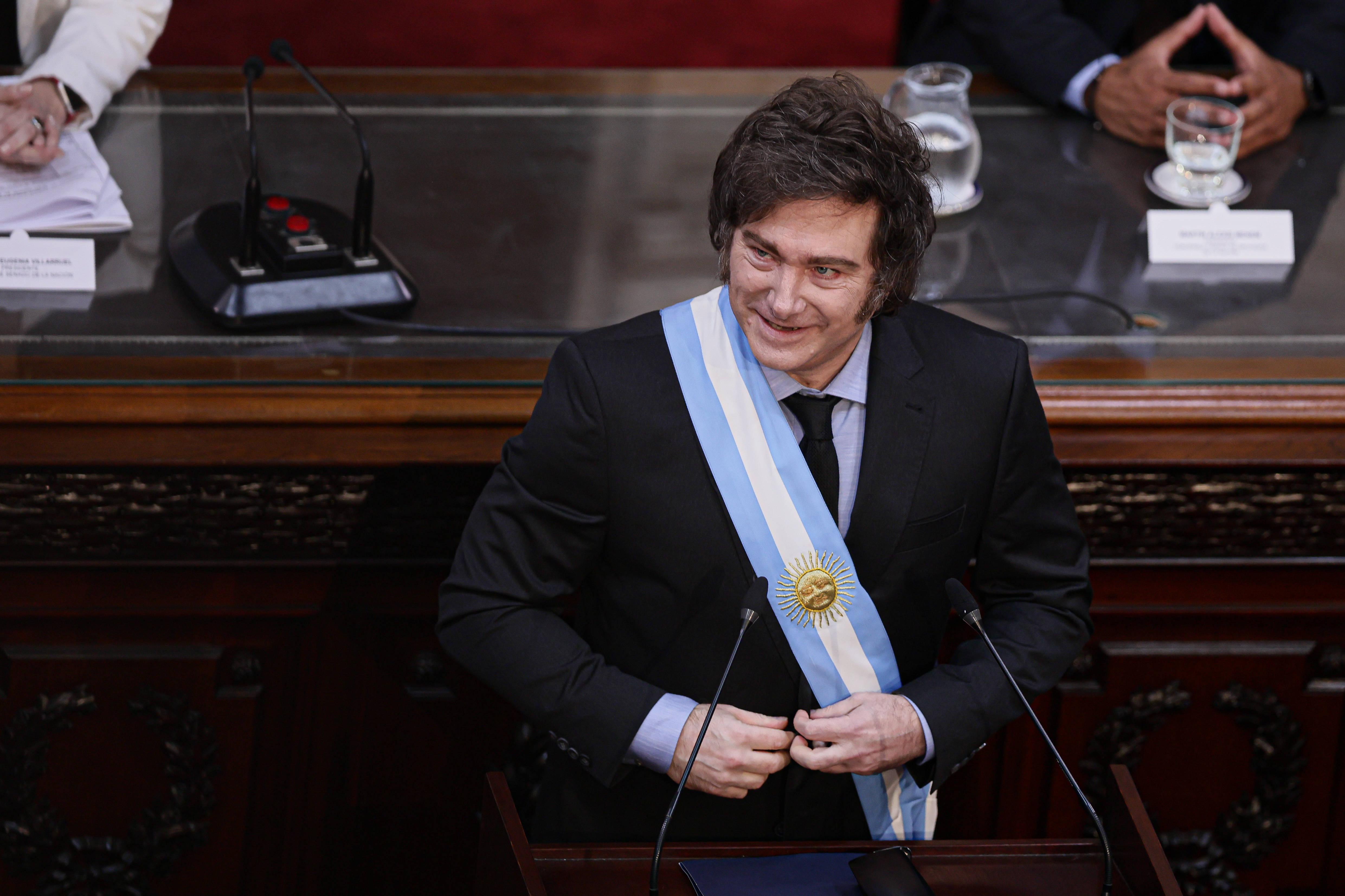 Inflation, excédent budgétaire… Le président argentin Milei se félicite des résultats obtenus après un an de pouvoir