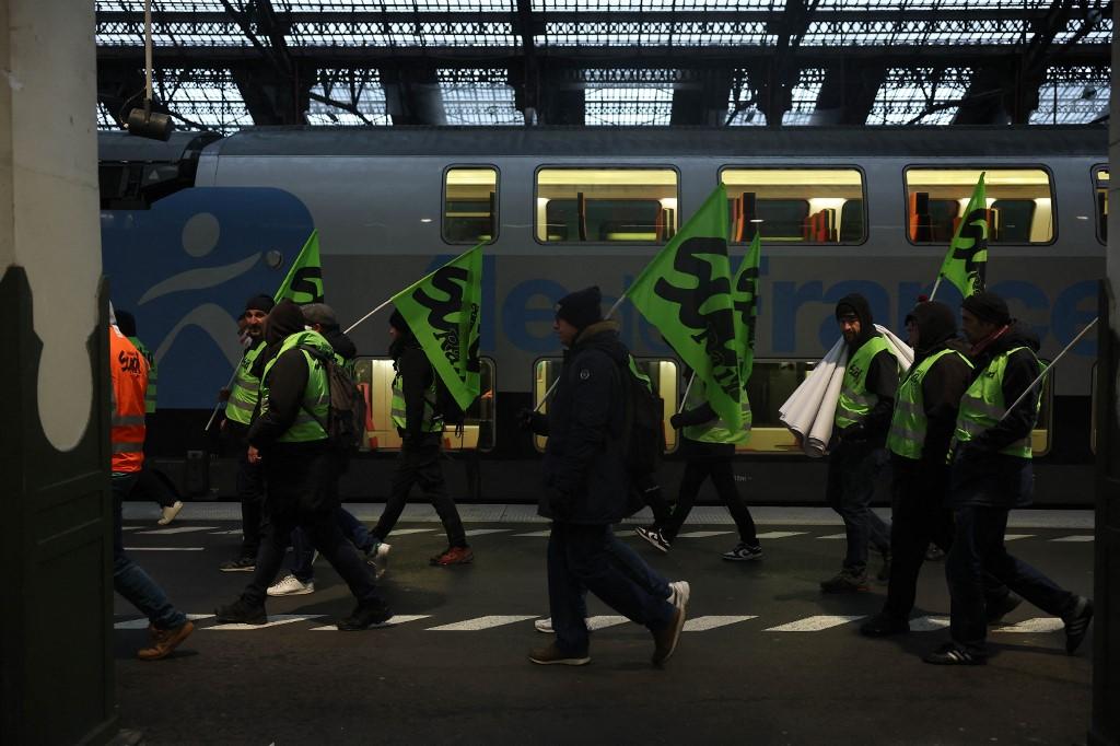 SONDAGE – SNCF : 65 % des Français favorables à l’interdiction des grèves durant les ponts de mai