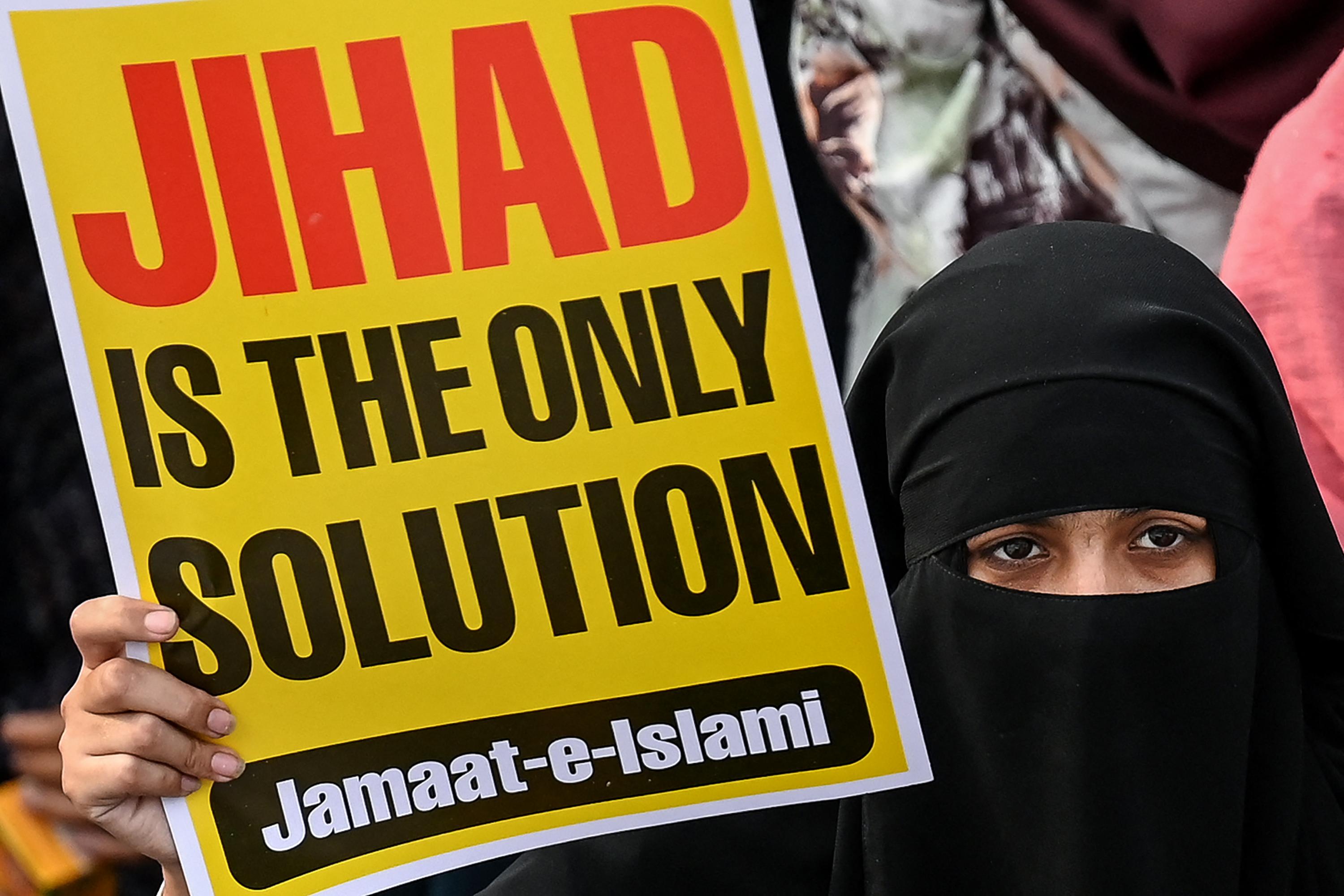 Islamisme radical : Bernard Hadjadj alerte sur le pouvoir destructeur de la haine