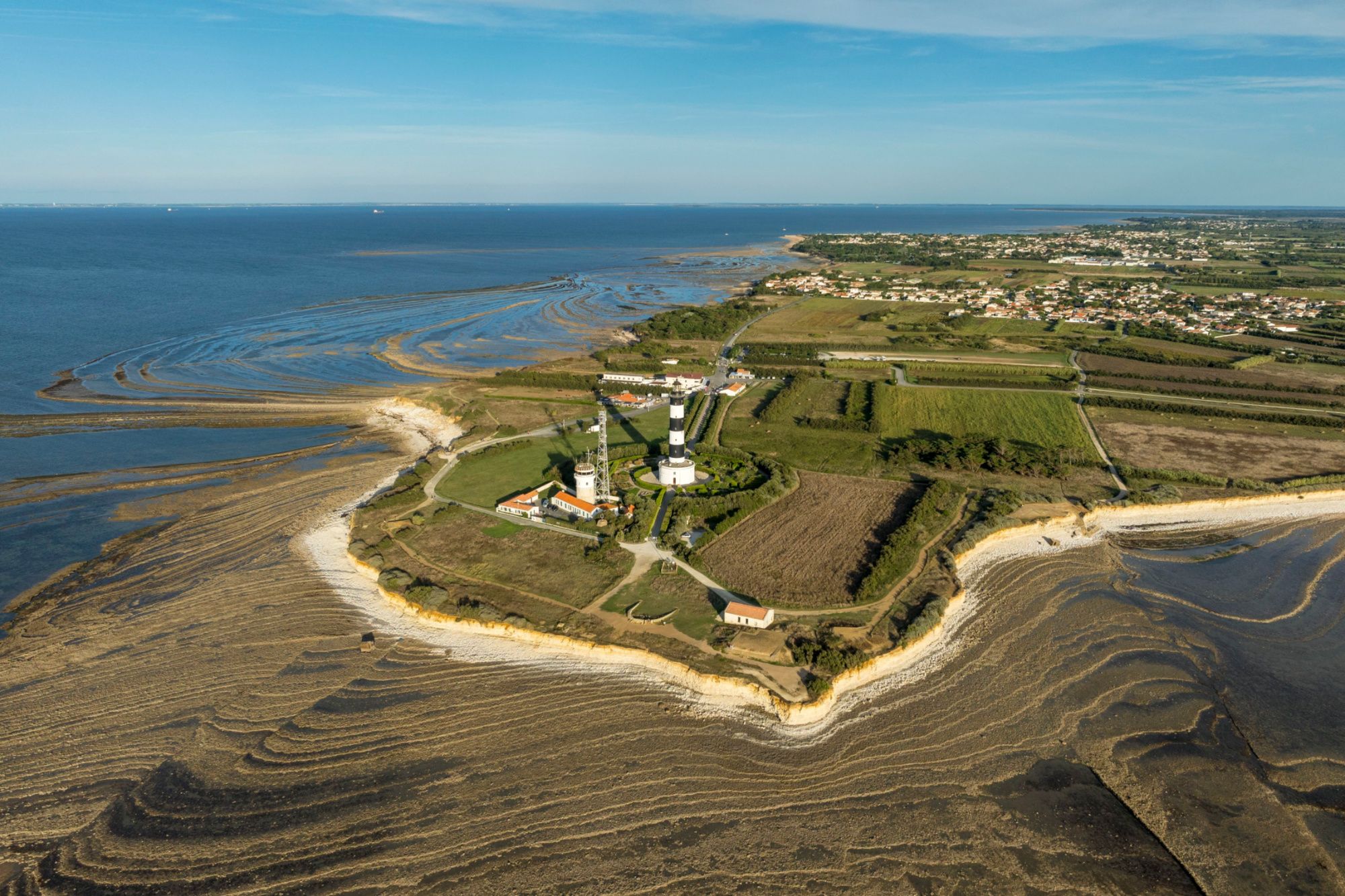 Taxe de séjour : Airbnb condamnée en appel à payer 8,6 millions d’euros à l’île d’Oléron