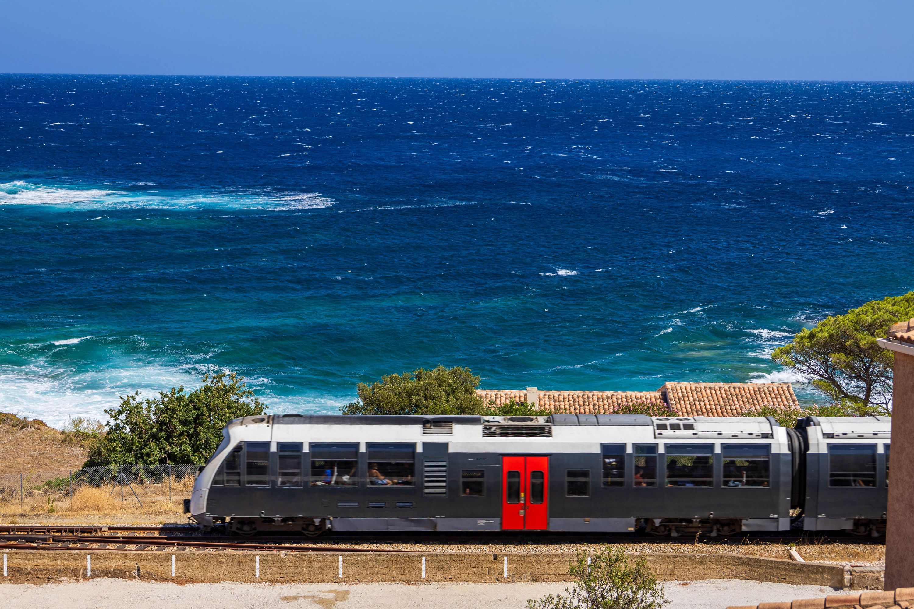 Corse : pourquoi la circulation des trains sera interrompue jusqu’au 27 avril