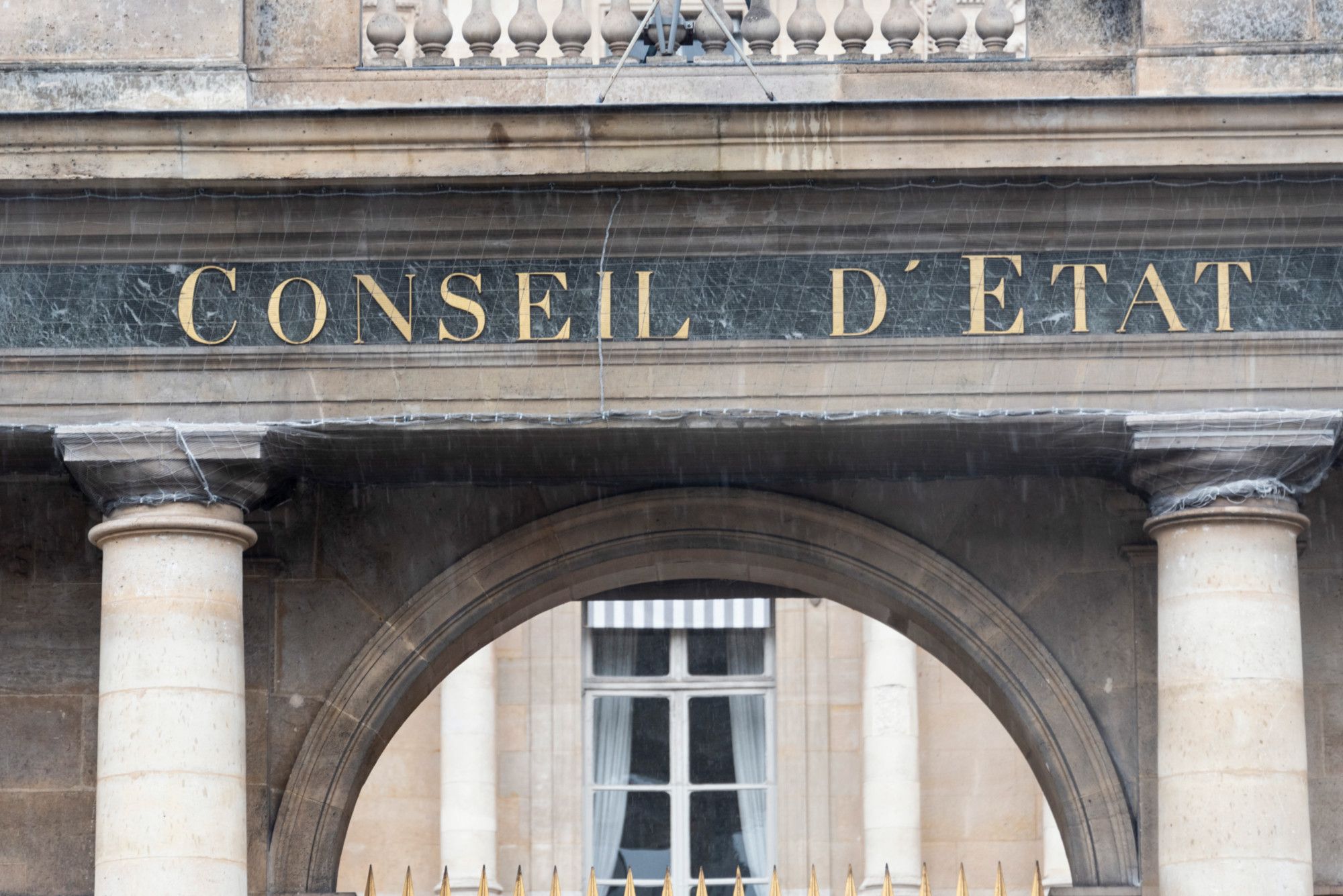 Immigration : dix associations attaquent l’État, accusé d’empêcher les étrangers de s’insérer