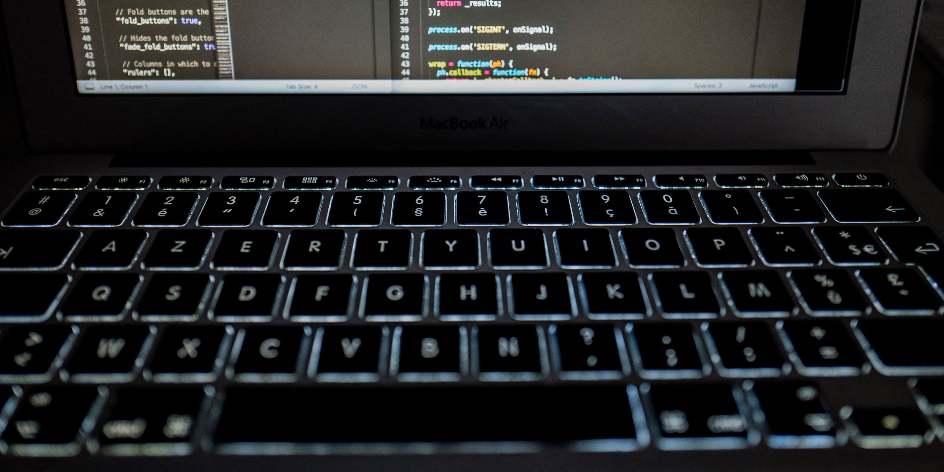 «Le piratage, c’est du vol» : la célèbre campagne contre le piratage de films du début des années 2000 utiliserait un élément… volé