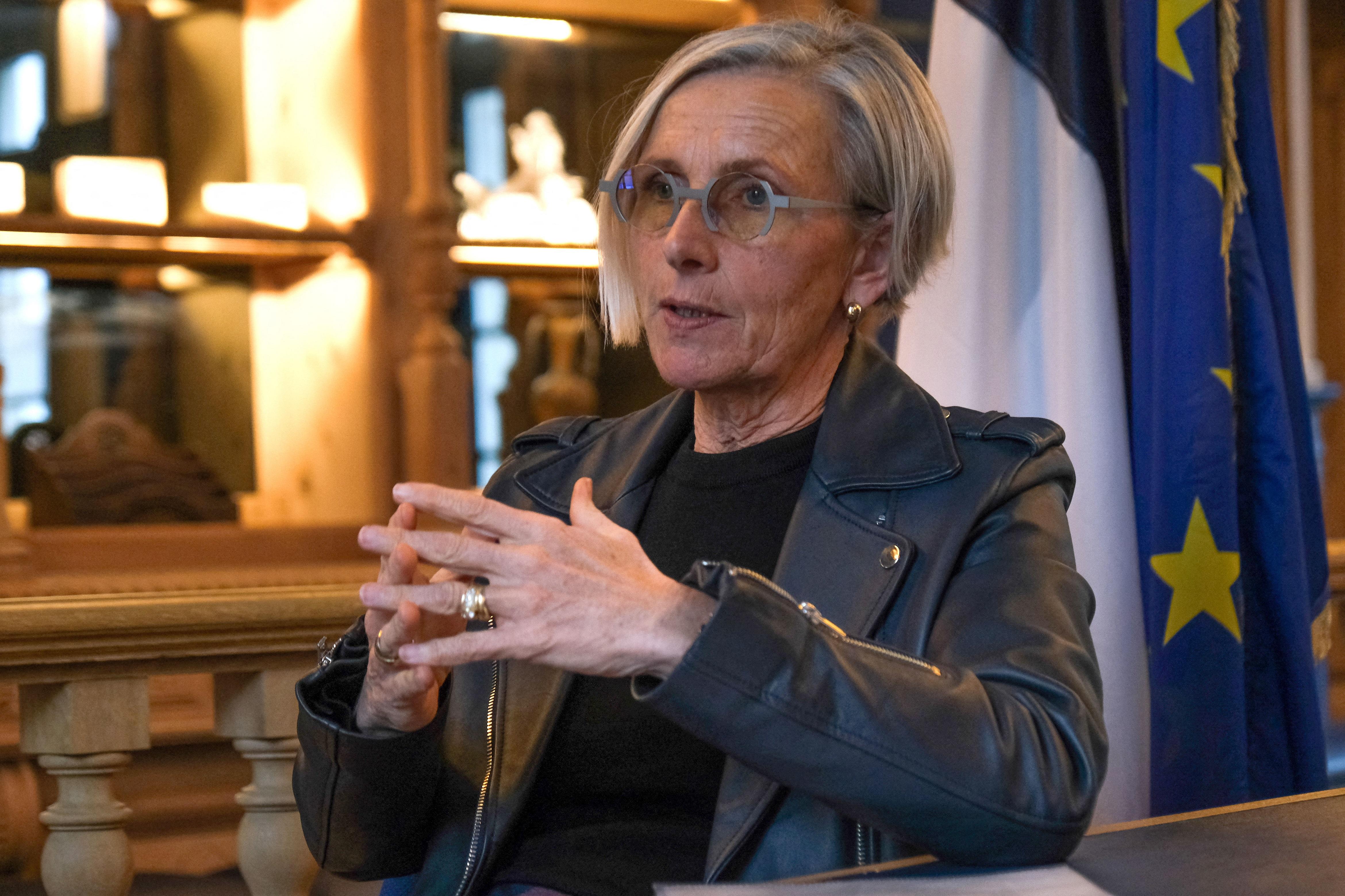 «Nous sommes prêts à vous accueillir !» : face à l’hostilité des Écologistes, la maire de Romans-sur-Isère tend la main à Safran