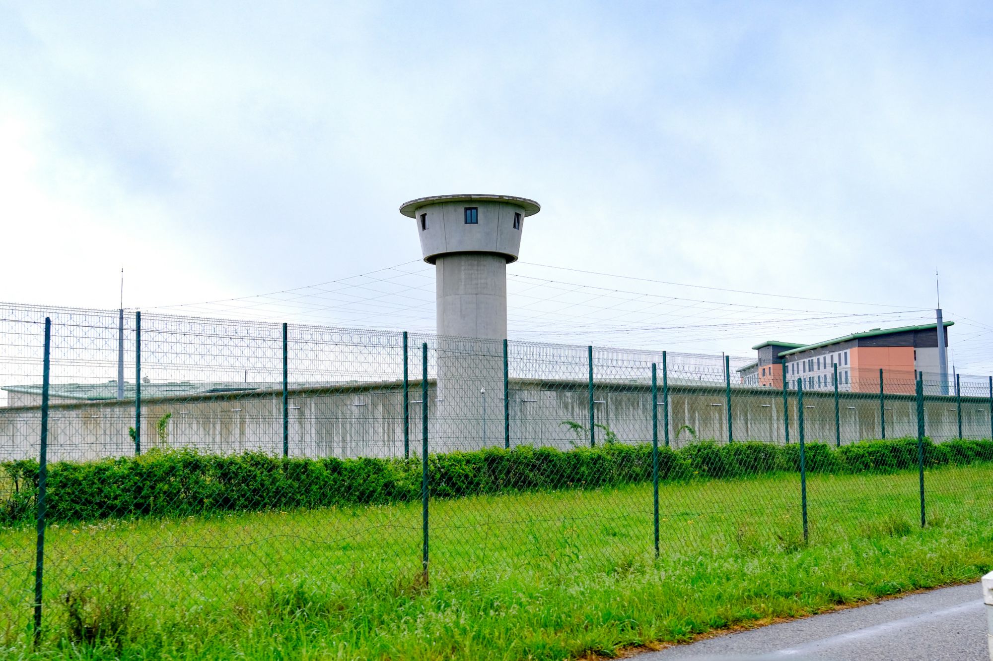 Attaques contre des prisons et agents : Bruno Retailleau évoque «65 faits» depuis dix jours