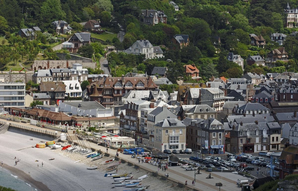 Etretat : Une maison s’effondre après une explosion suivie d’un incendie, un blessé
