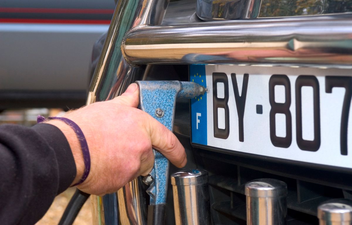 Essonne : 415 infractions routières cumulées pour un véhicule faussement immatriculé