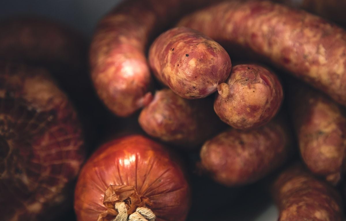 Savoie : Des saucisses à la mort-aux-rats retrouvées dans un bois, la mairie appelle les promeneurs à la vigilance
