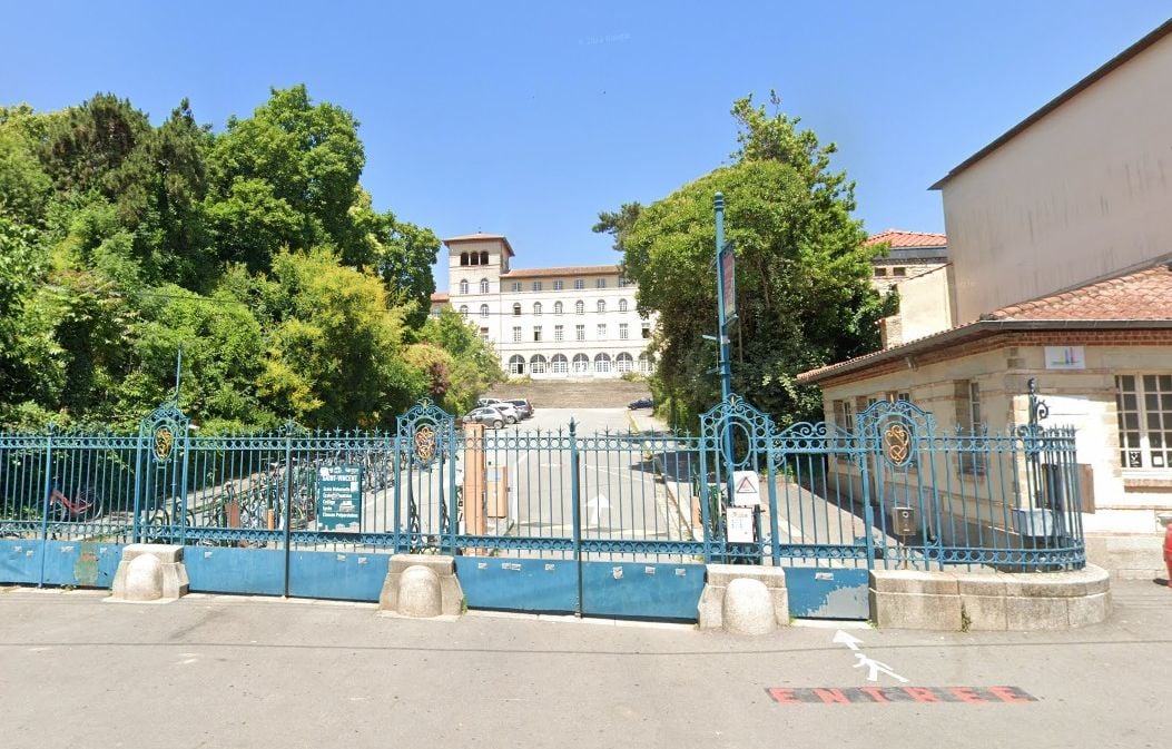 Rennes : Un professeur d’EPS frappé par un élève dans un lycée privé réputé