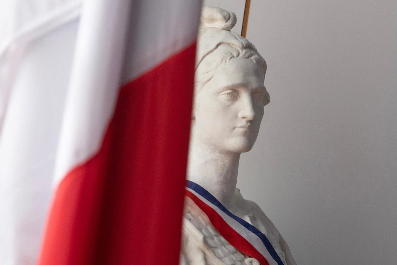 SONDAGE – 61 % des Français estiment que la démocratie fonctionne mal en France aujourd’hui