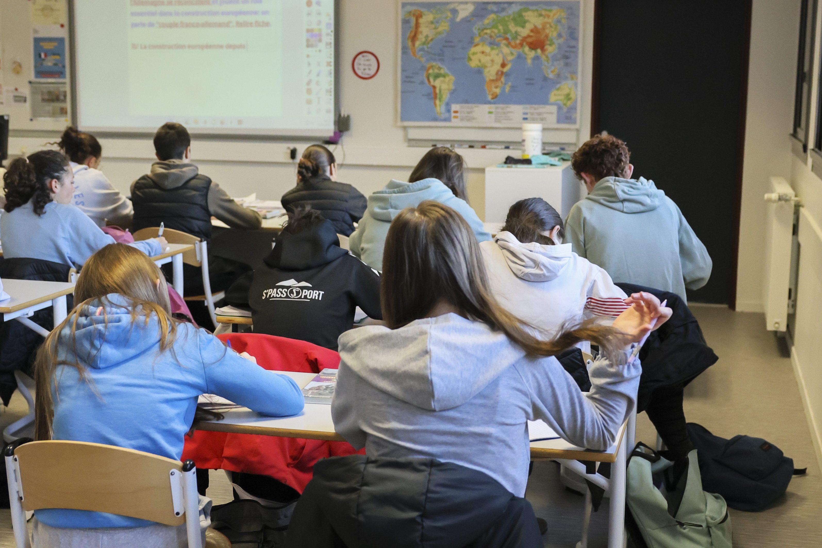 Fin de vie à l’école : l’amendement qui inquiète les familles