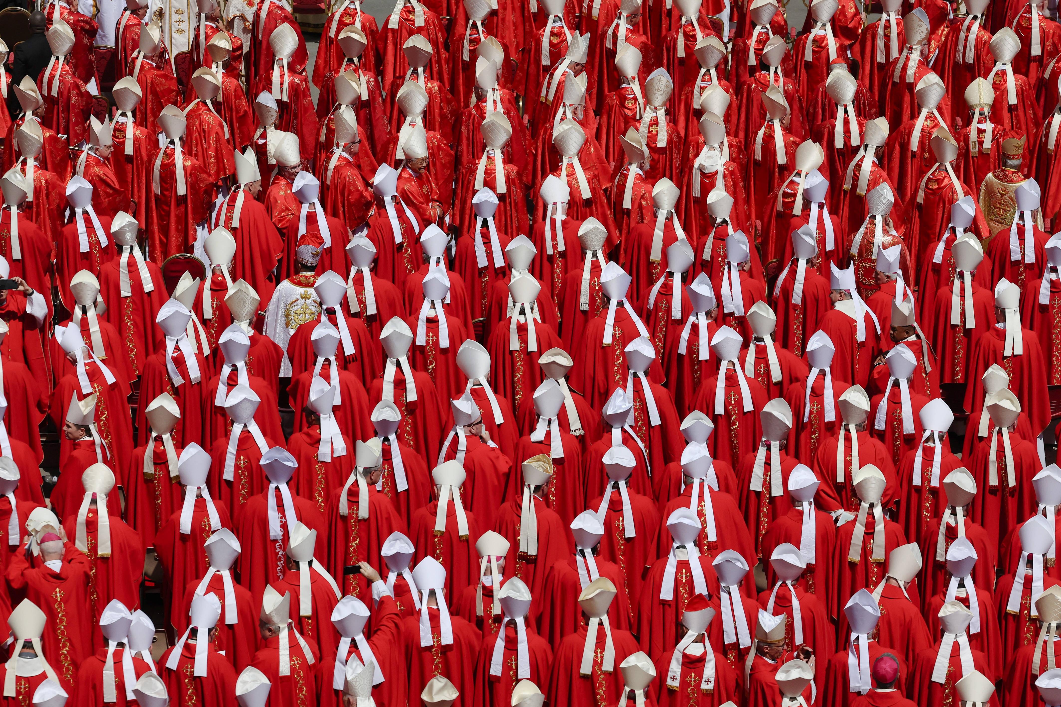 Conclave : l’effervescence gagne Rome après les funérailles du pape François