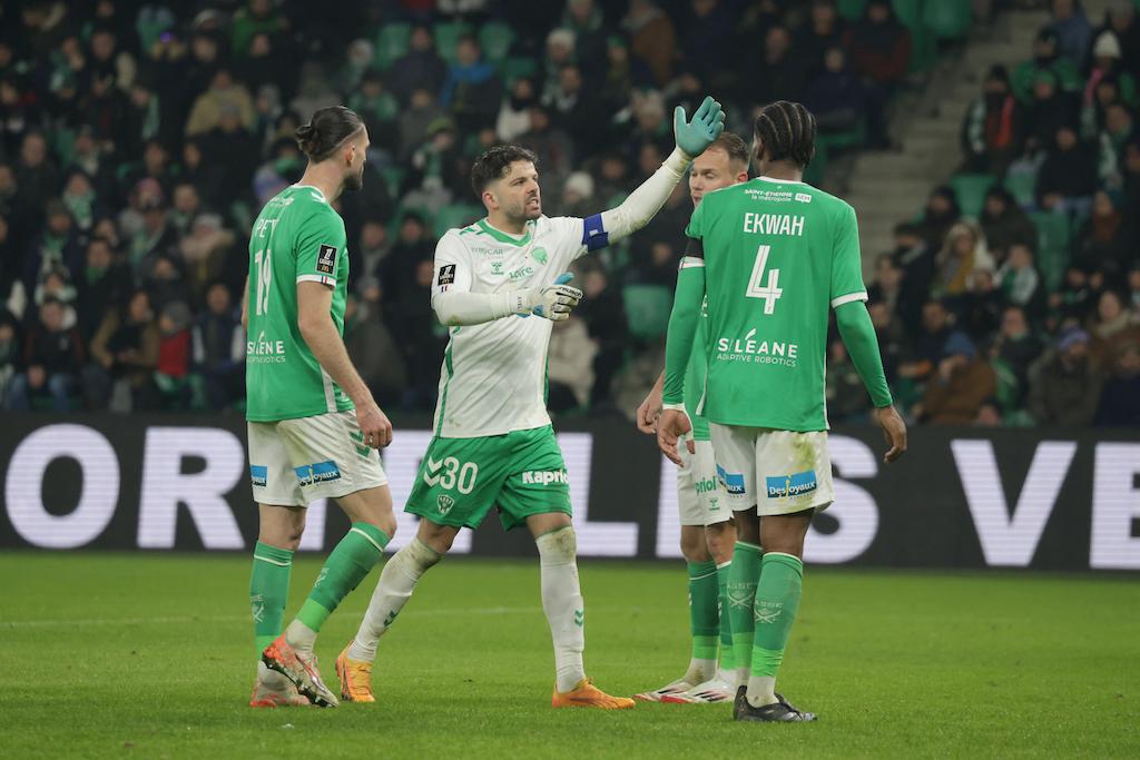 ASSE-OL : un derby synonyme de survie en Ligue 1 pour les Verts