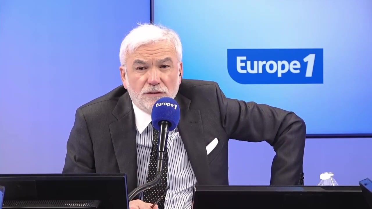 Pascal Praud et vous – Journalistes pris à partie, cours interrompu… «Tout cela donne une image de la démocratie française qui n’est pas agréable»