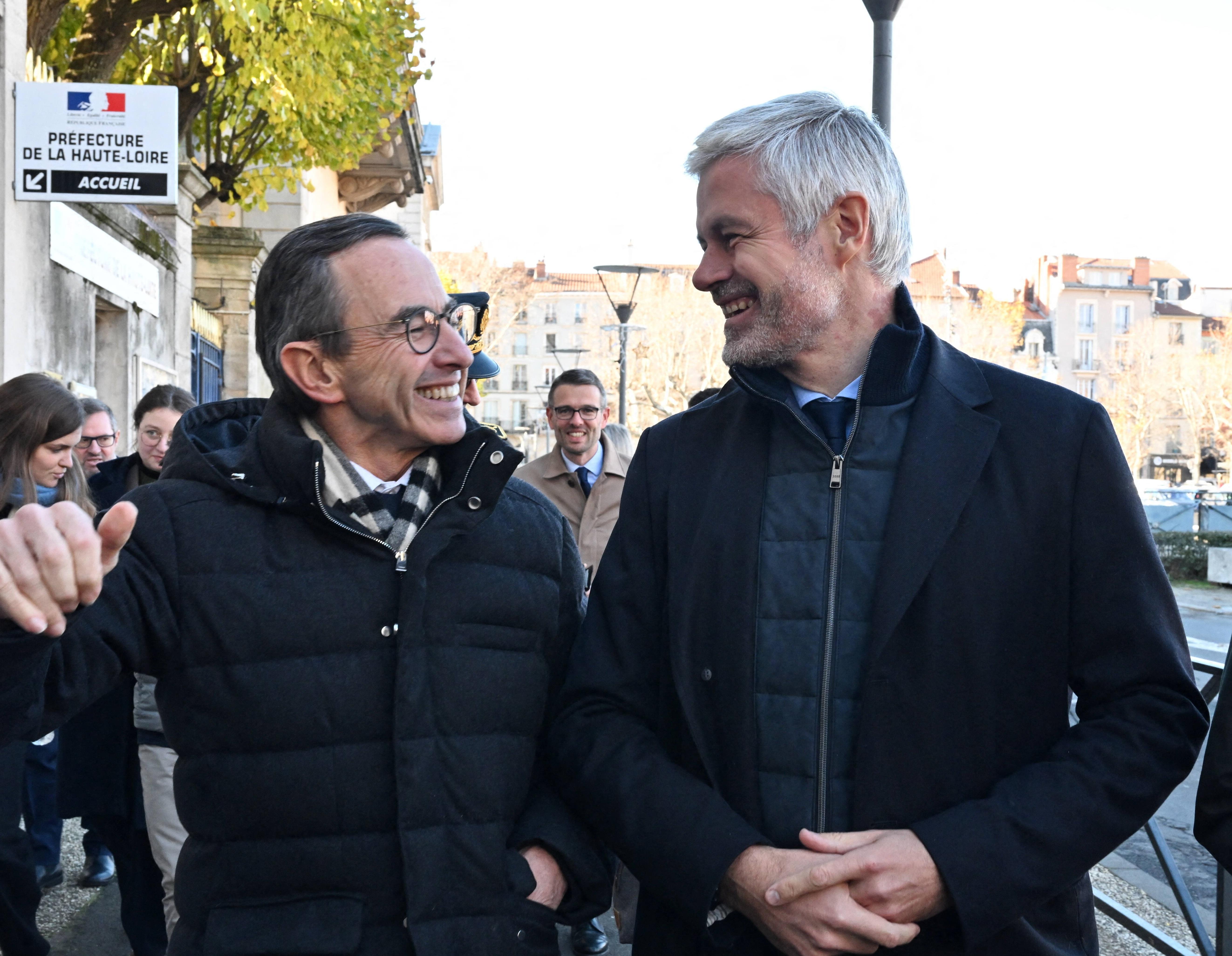 LR enregistre un regain spectaculaire d’adhésions ; Darmanin en croisade contre les narcos… Les coulisses du JDNews