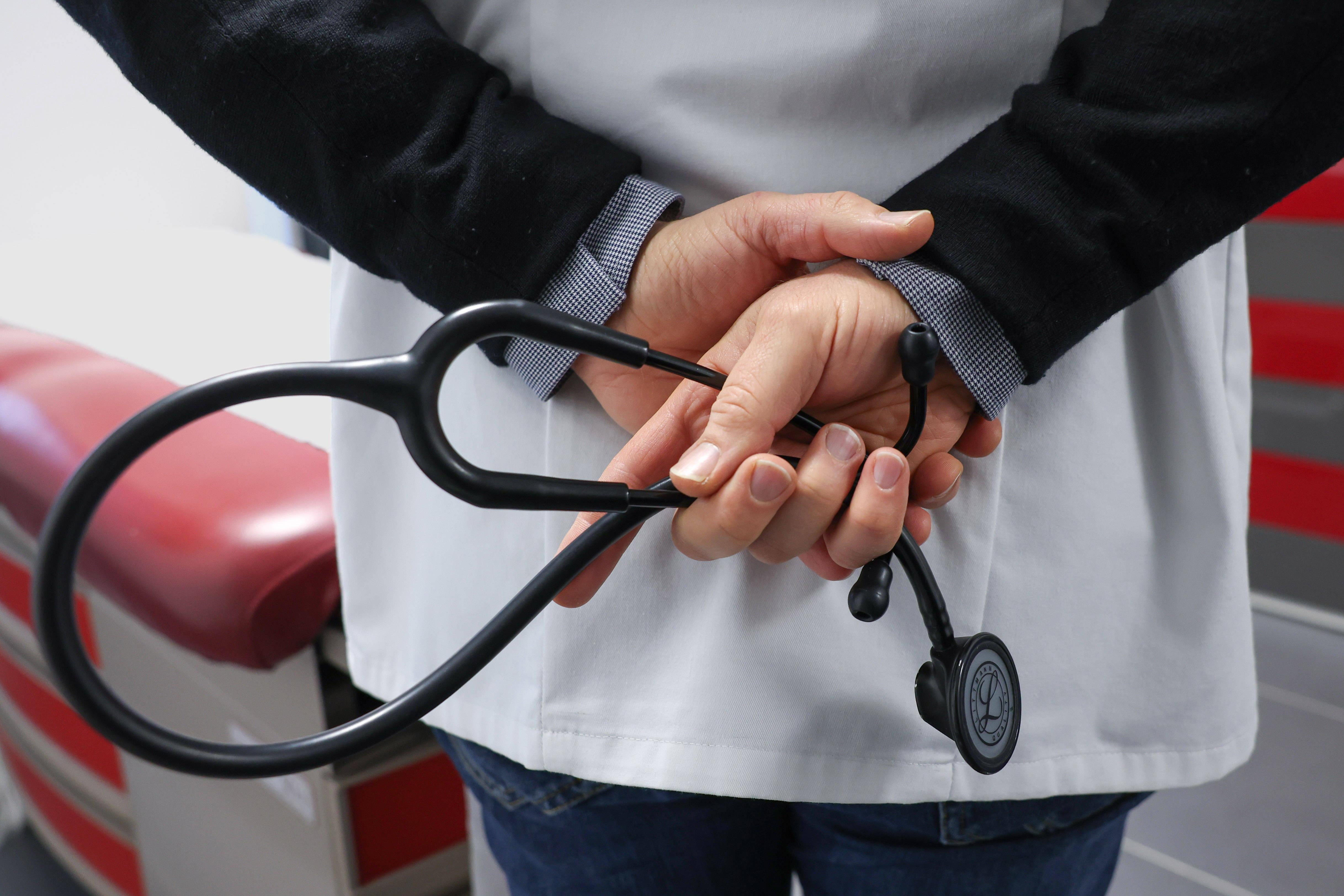 Déserts médicaux : réguler l’installation des médecins est-il vraiment la seule solution ?