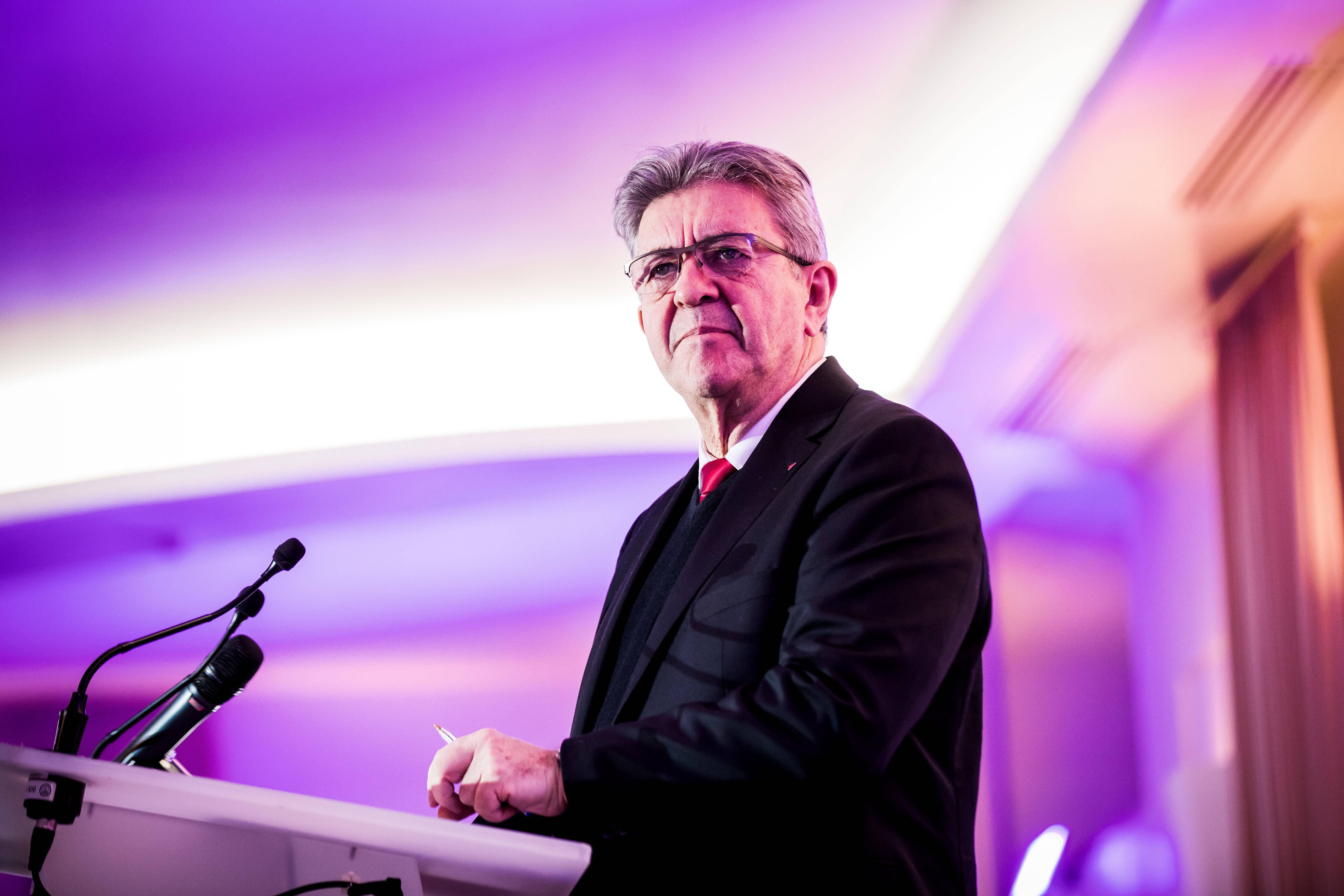 «Un risque séditieux» : Jean-Luc Mélenchon fustige le «rassemblement de fachos» en soutien à Marine Le Pen