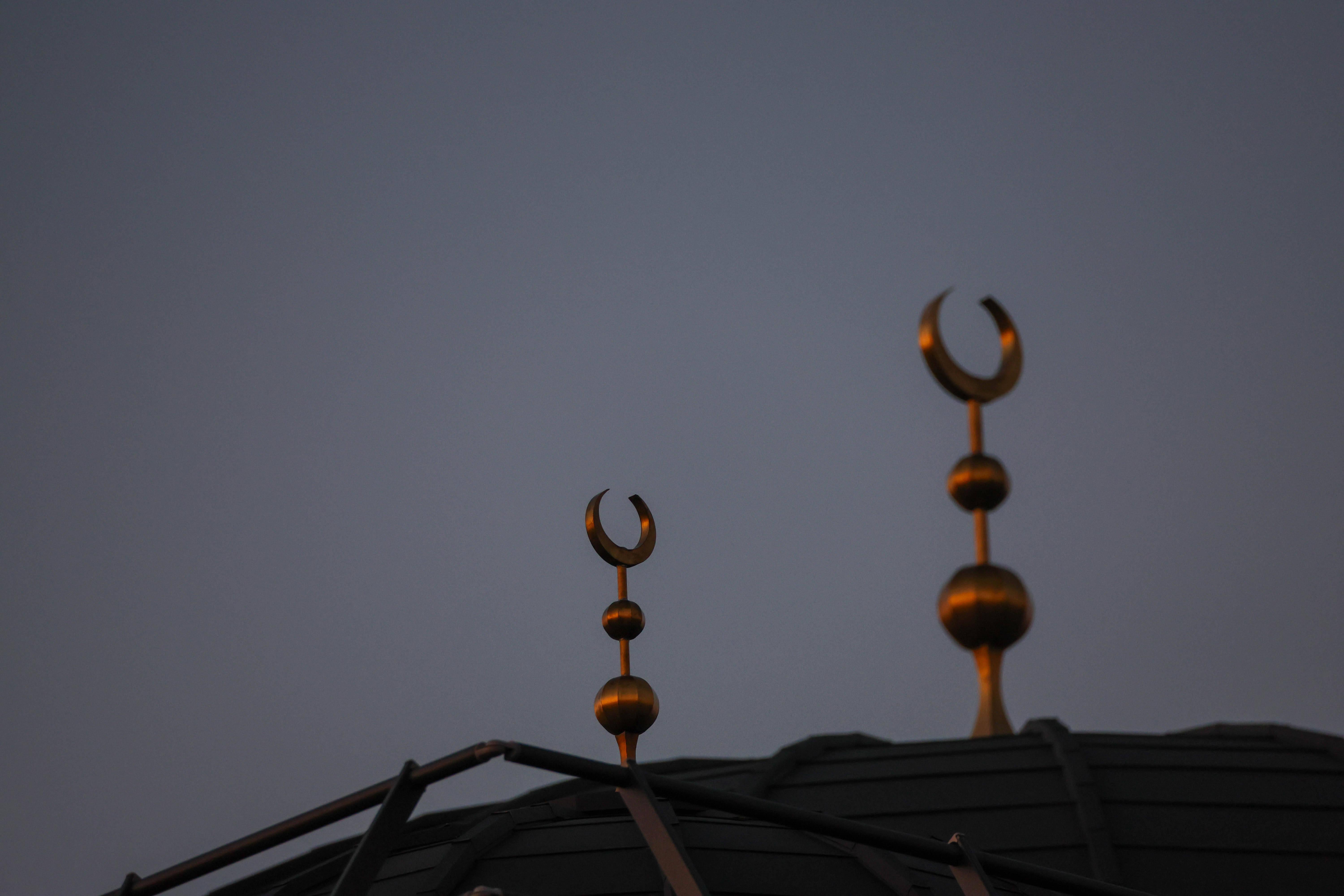 Ça va devenir un gros bordel» : des riverains excédés face à la construction d’une dixième mosquée à Sevran