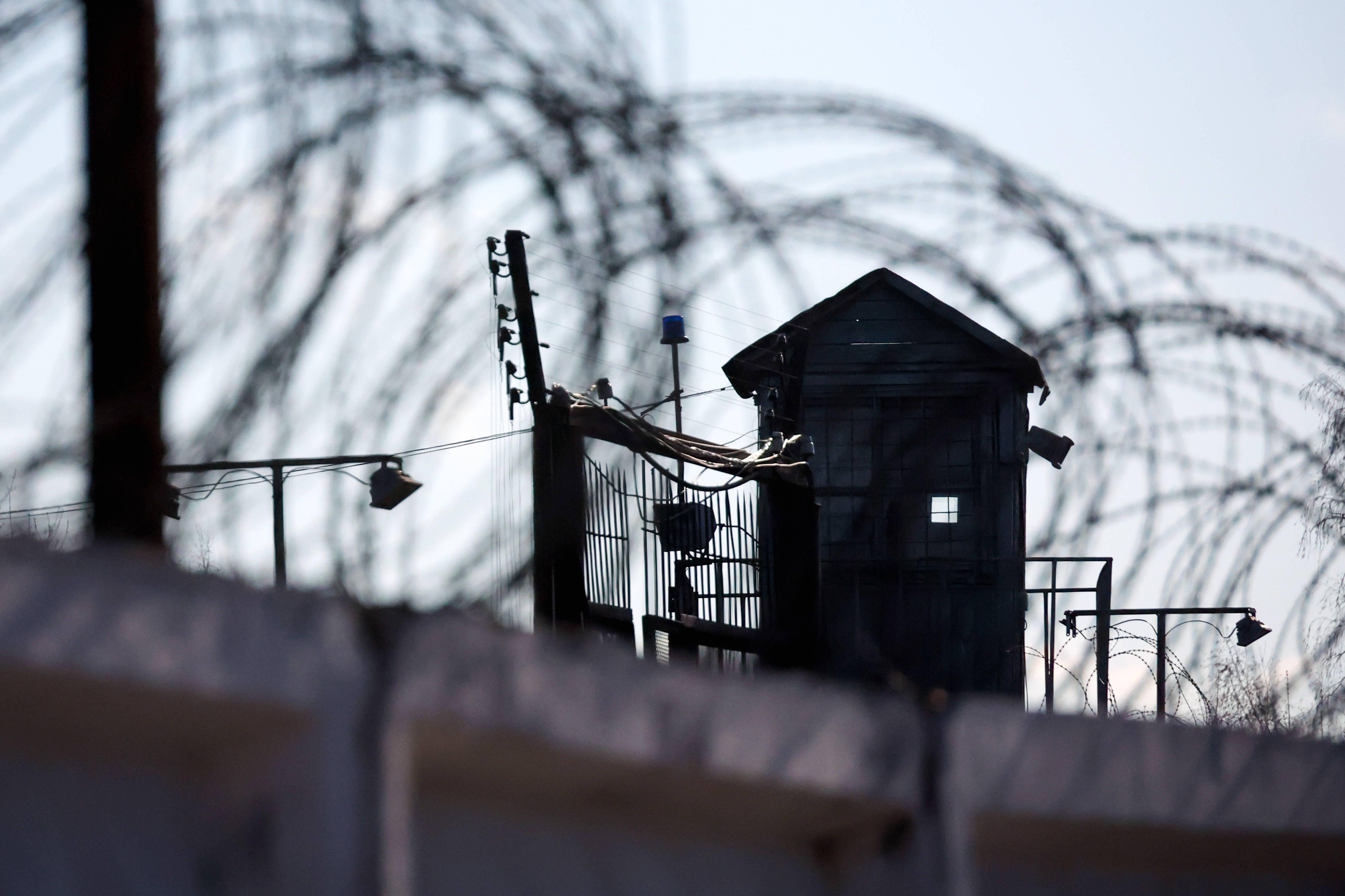 Angleterre : une prison accusée d’avoir suspendu l’usage de chiens renifleurs pour respecter les croyances des djihadistes