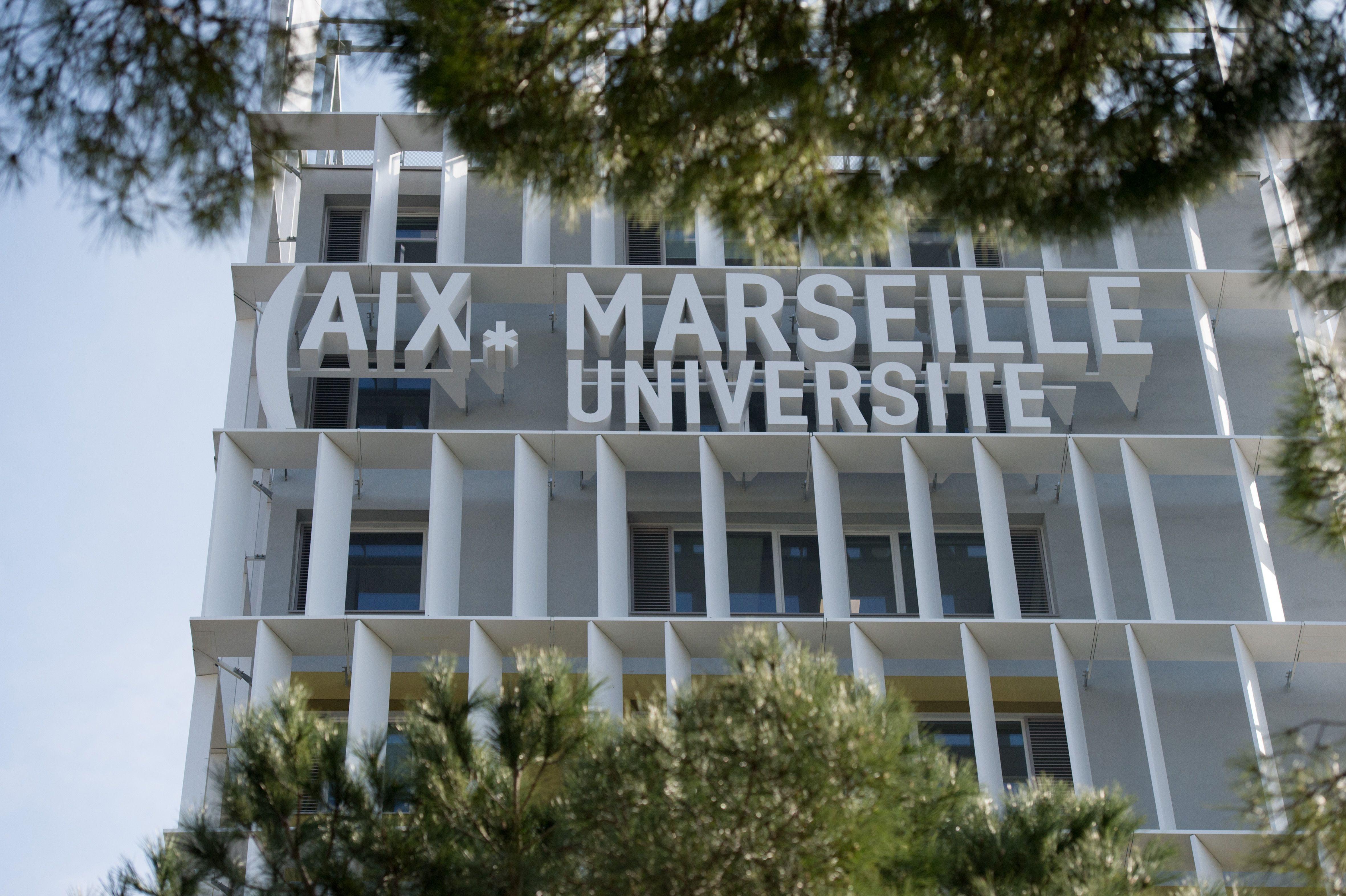 Chercheurs woke : la France leur tend les bras