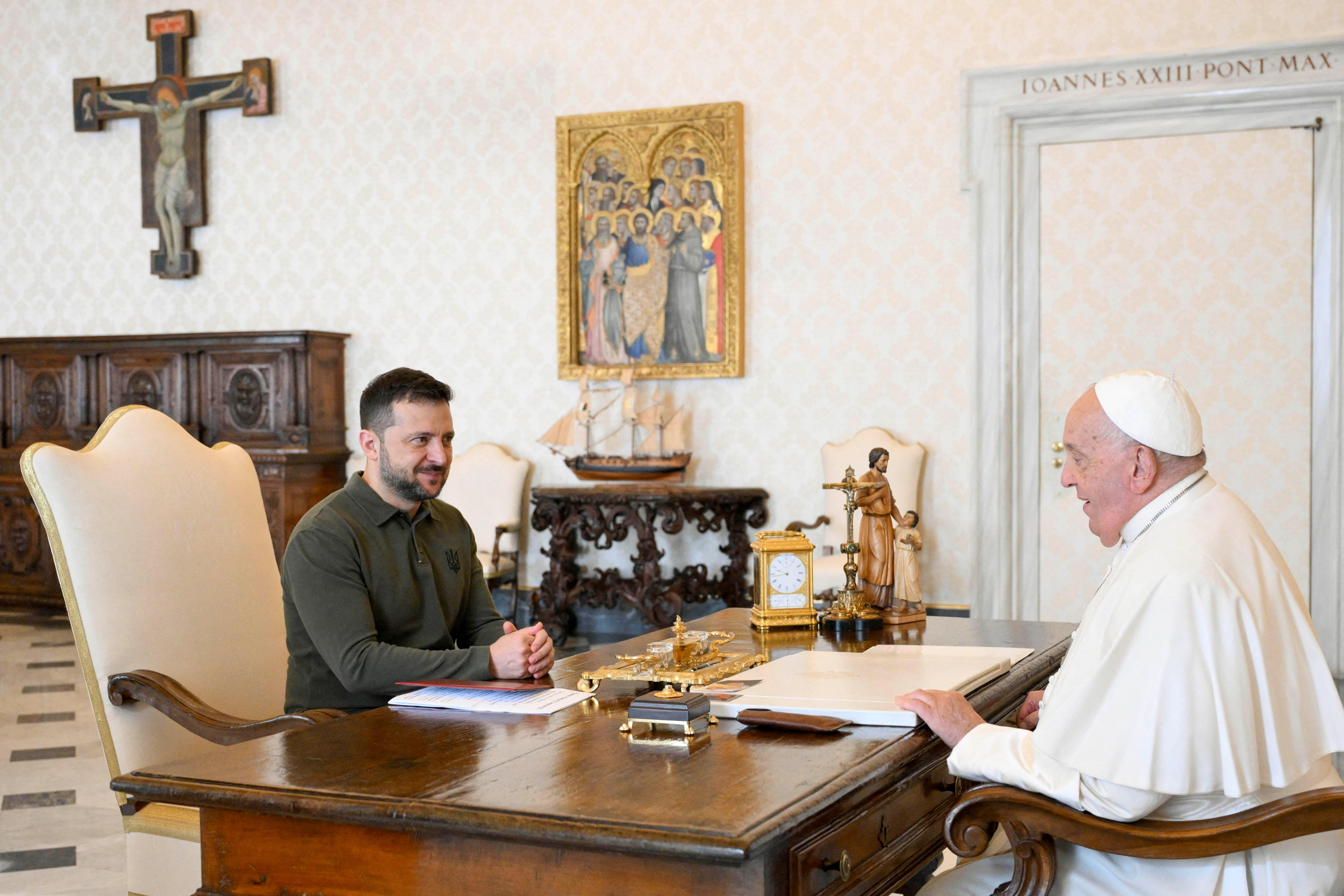 Ukraine, Gaza, Arménie : François, le pape qui prêchait la paix dans le désert