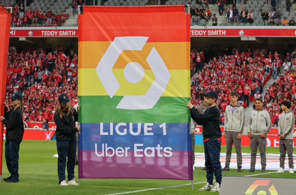 Le grand tabou de l’homophobie dans le football