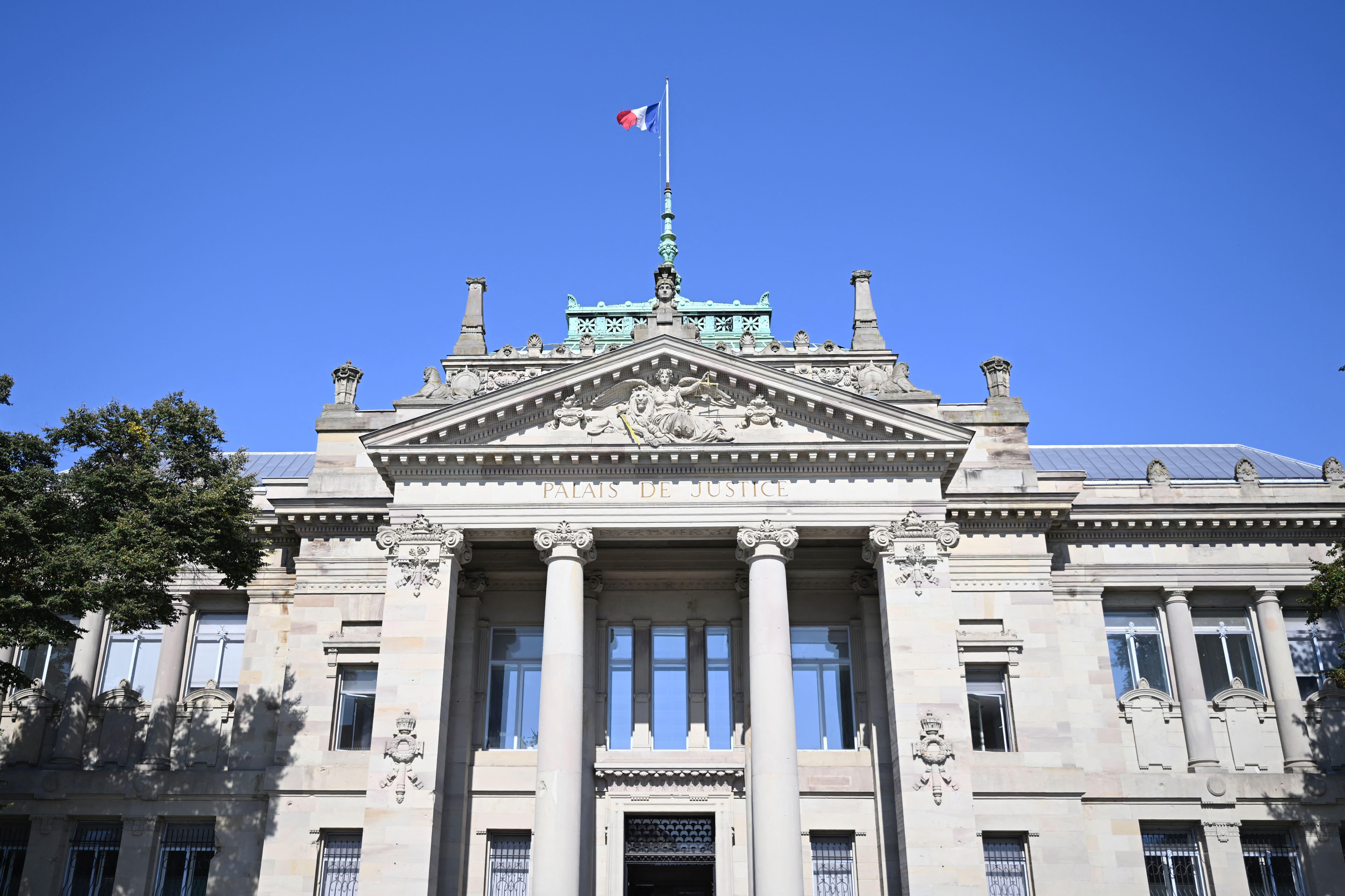 La justice contraint l’Assurance maladie à payer le changement de sexe d’un homme transgenre