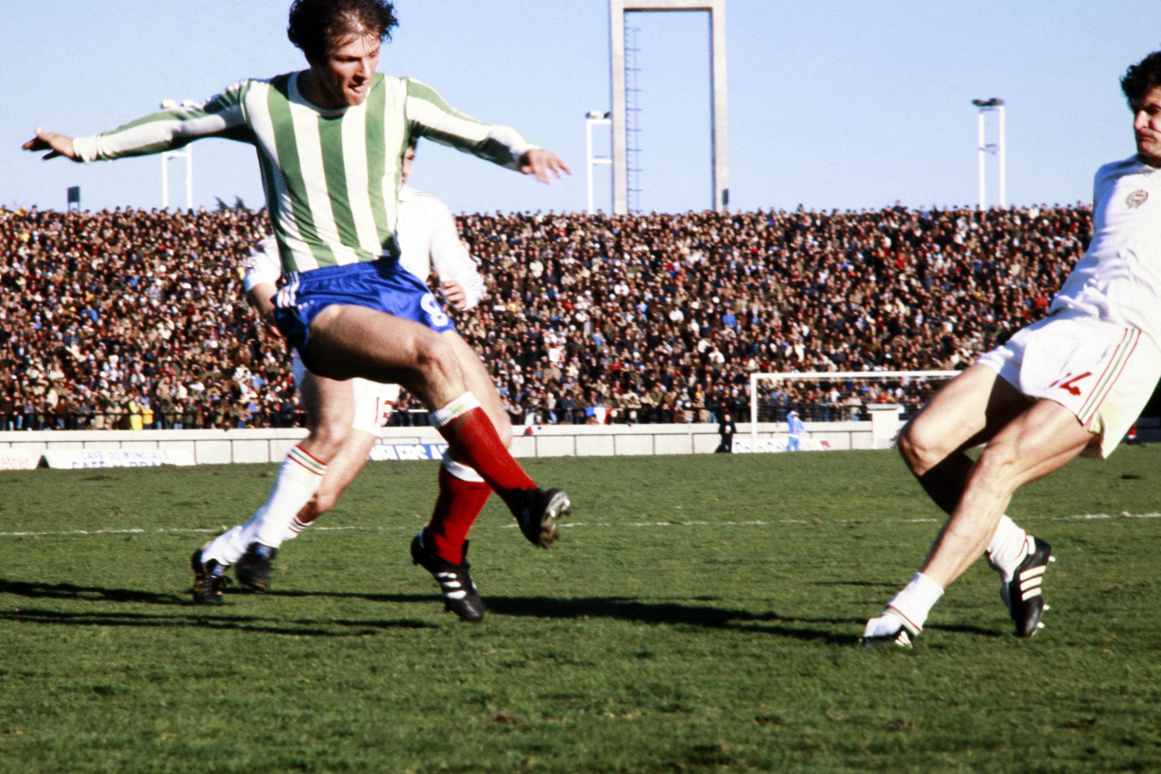 Football : Dominique Bathenay, le discret héros des Verts