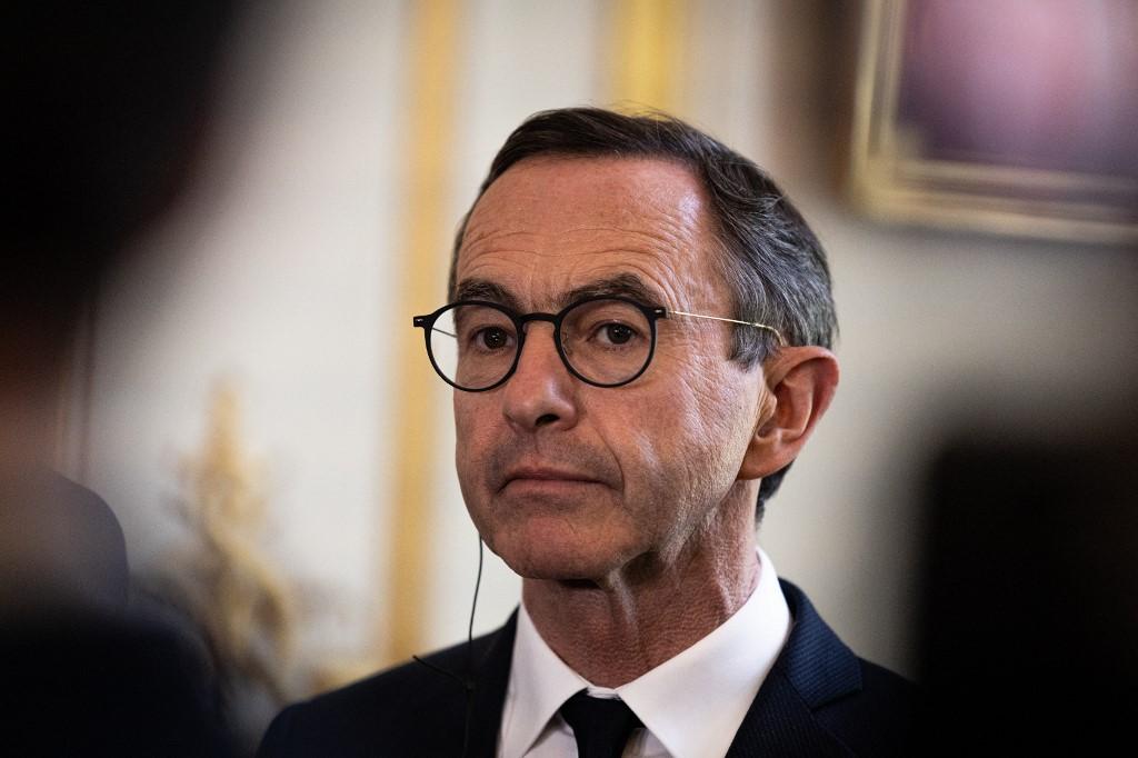 «Une fumisterie» : Les Républicains en guerre contre la proportionnelle de François Bayrou