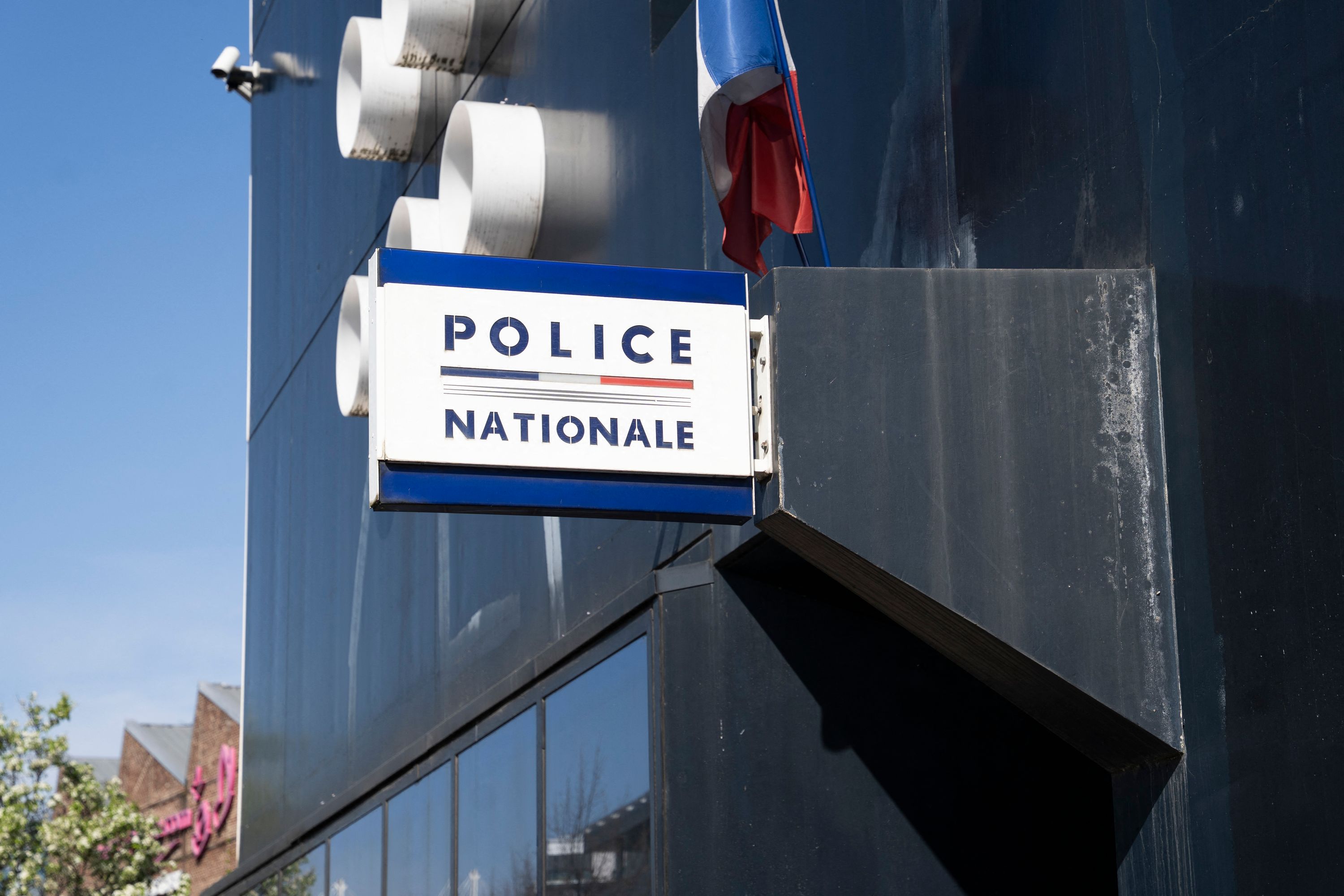 «Les parents sont dépassés» : à Rillieux-la-Pape, des mineurs âgés de 11 à 17 ans interpellés après des violences urbaines