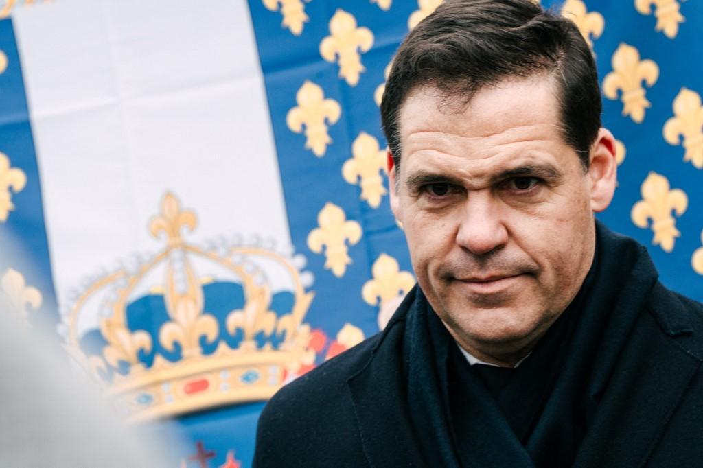 Euthanasie : l’appel de Louis de Bourbon contre un basculement civilisationnel