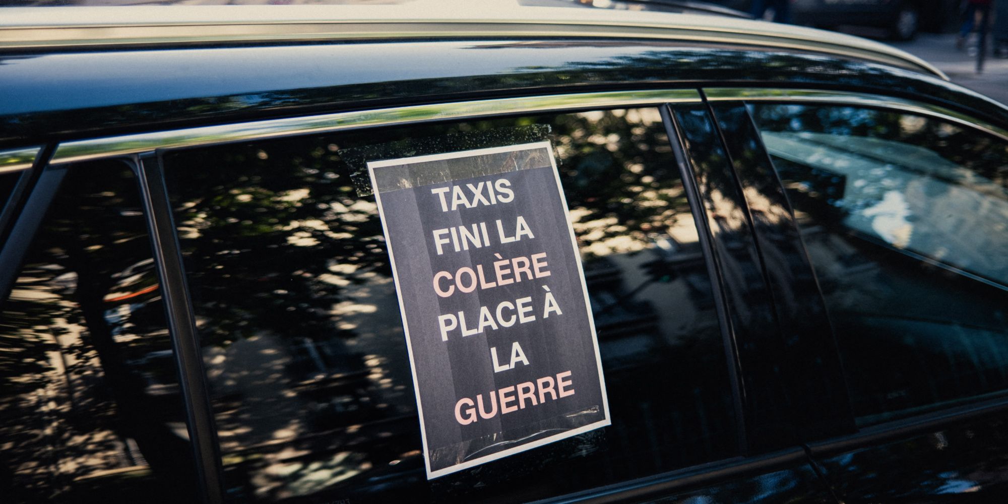 Colère des taxis : le gouvernement «ne va pas faire machine arrière», déclare Sophie Primas