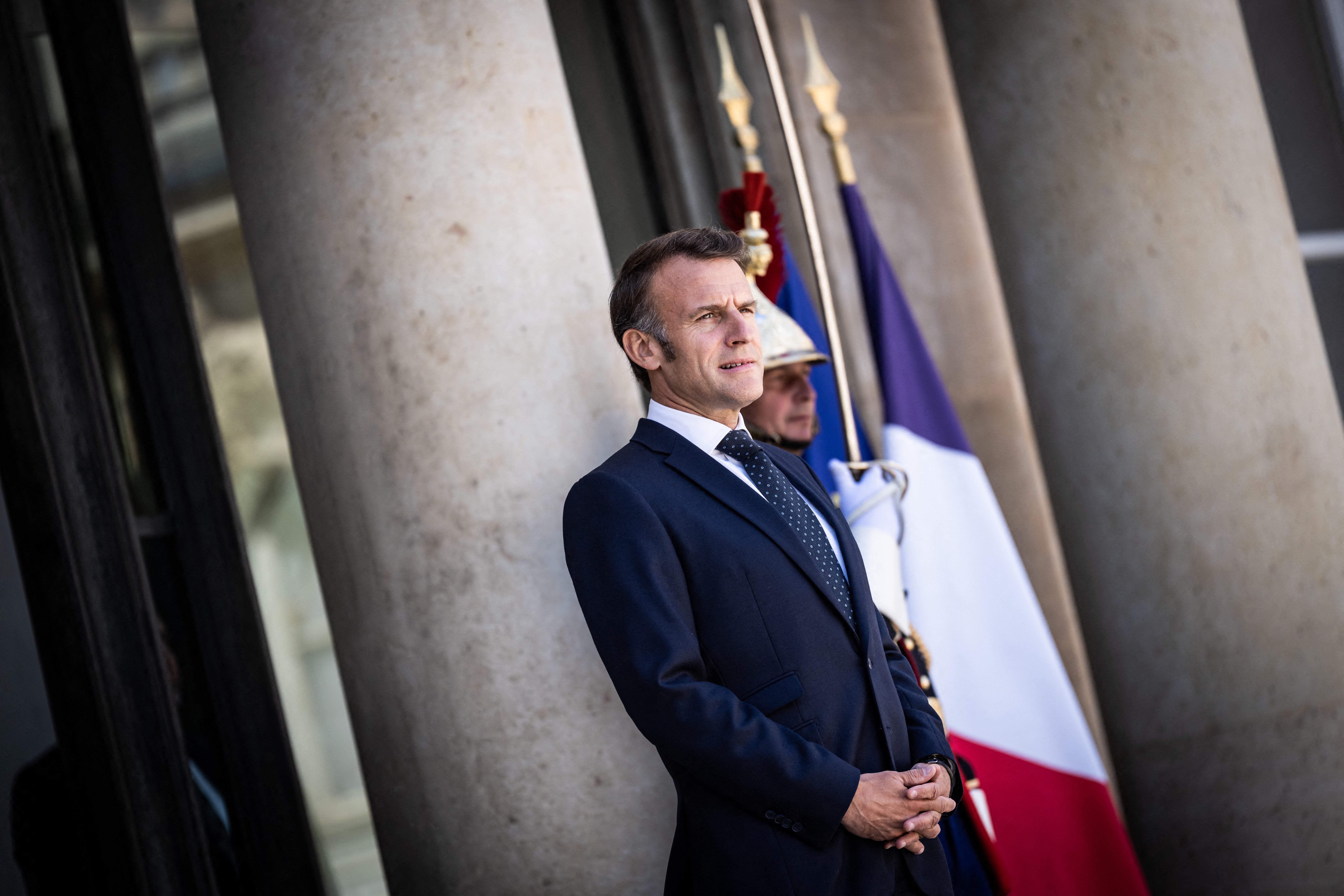 Islam radical : sept Français sur dix ne font pas confiance à Emmanuel Macron