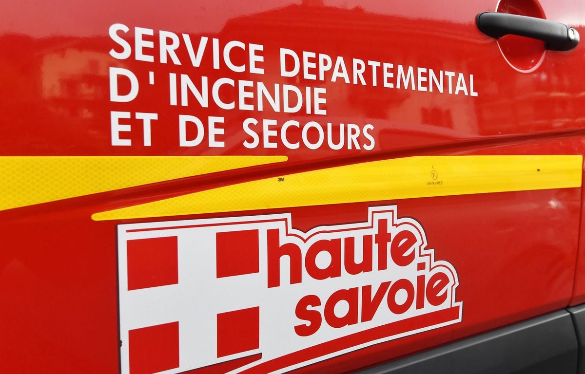 Haute-Savoie : Deux pompiers frappés lors d’une intervention