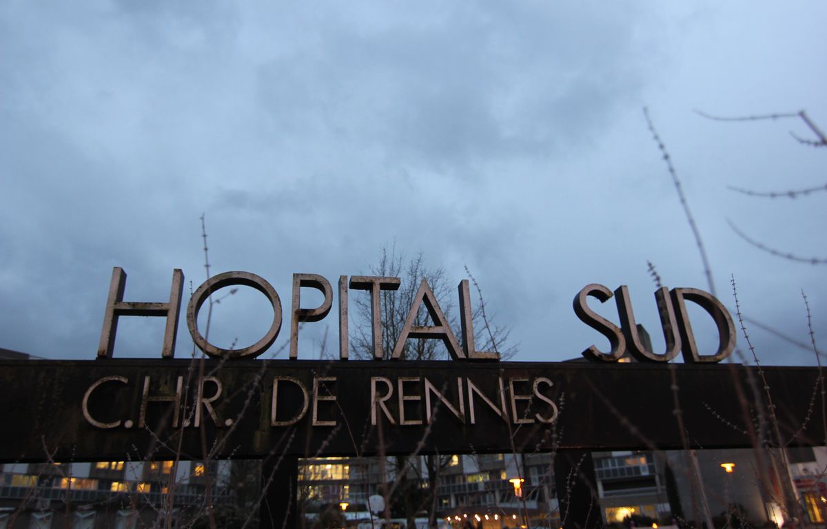 Rennes : Gravement blessé par un coup de couteau, un homme abandonné devant l’hôpital