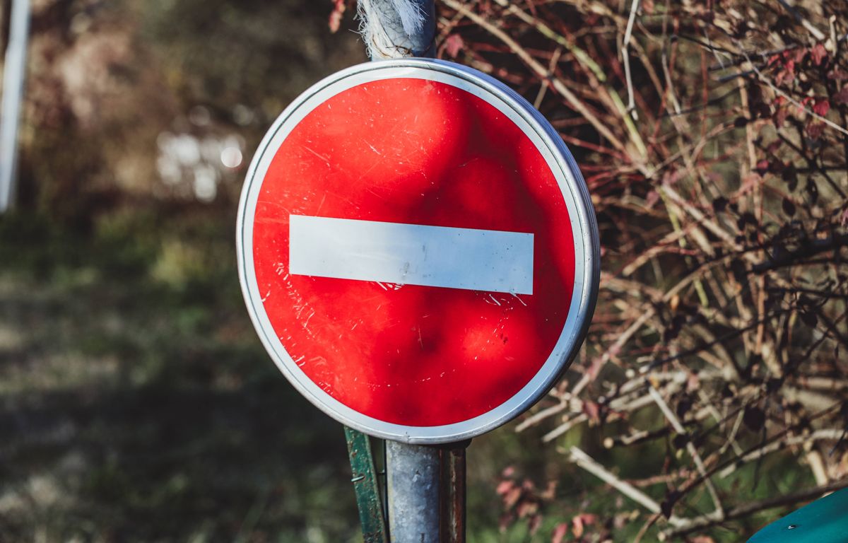 Gironde : Un maire installe un sens interdit et sème la zizanie