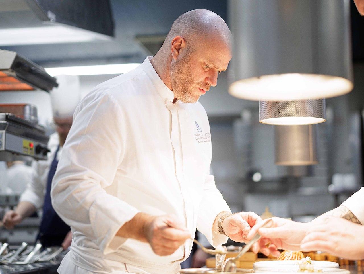 Sardines, rigueur et océan : Christopher Coutanceau, le chef pêcheur d’étoiles