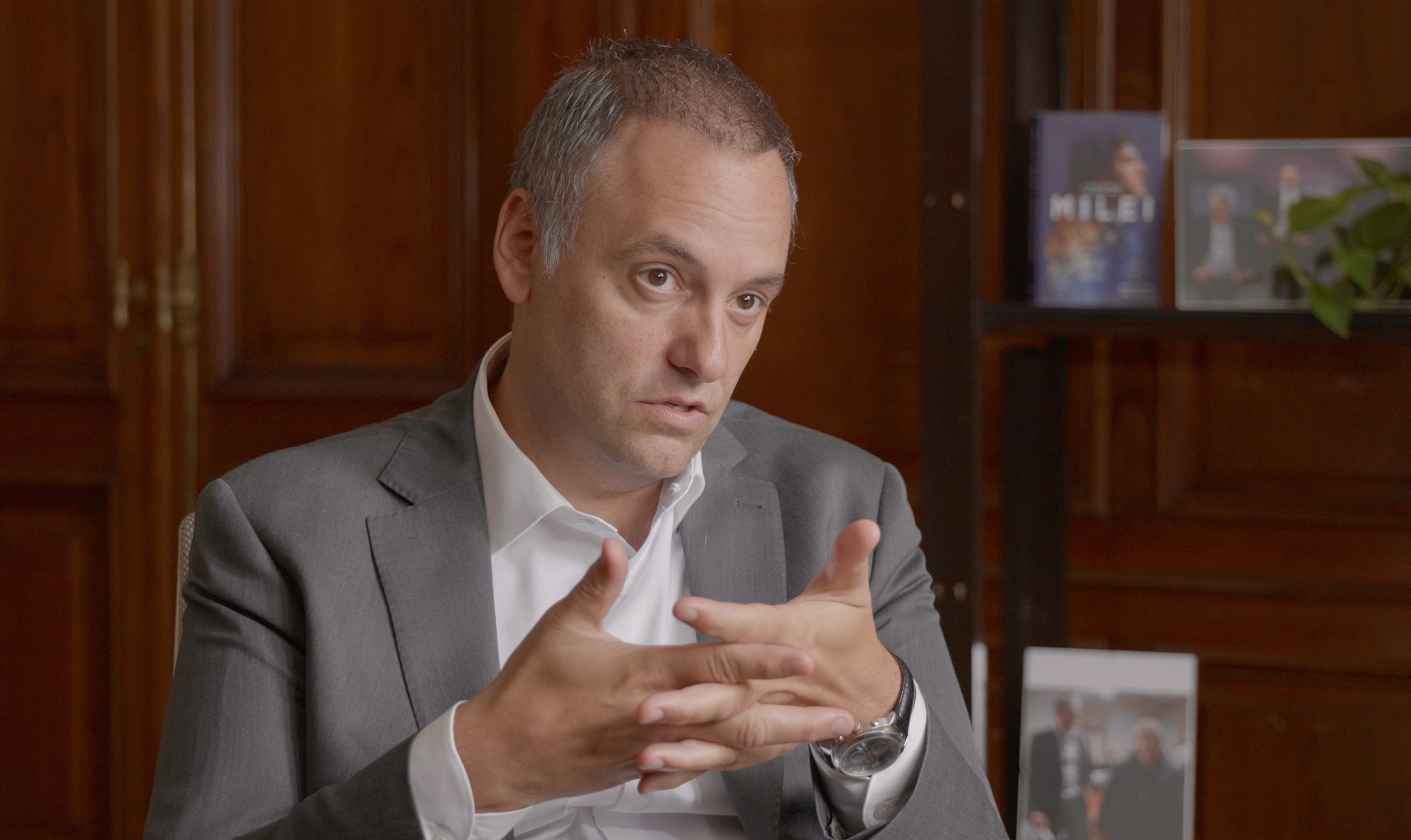 Immigration, guerre contre le wokisme… Le porte-parole de Javier Milei dévoile son agenda pour l’Argentine