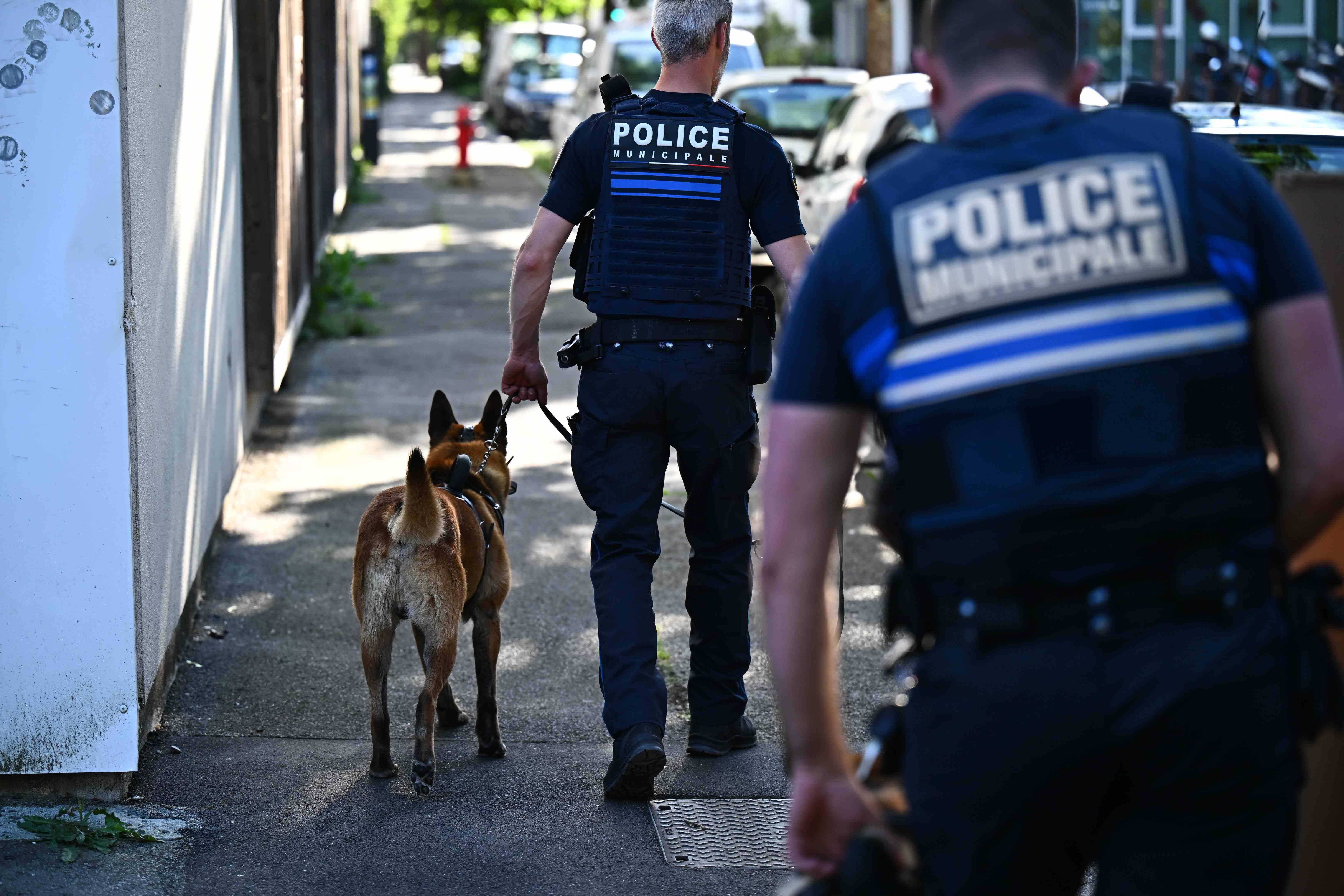 Police municipale : vers de nouveaux pouvoirs pour faire face à l’insécurité ?