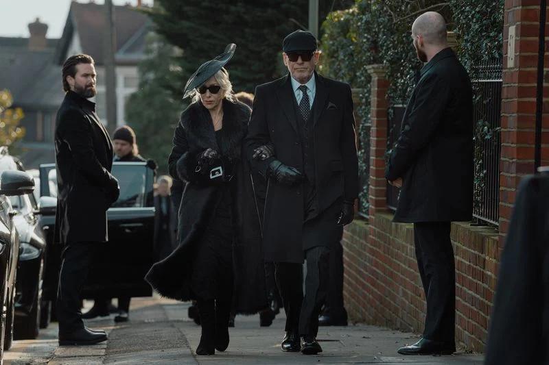 Séries : «MobLand», plongée dans la pègre londonienne avec Tom Hardy et Pierce Brosnan