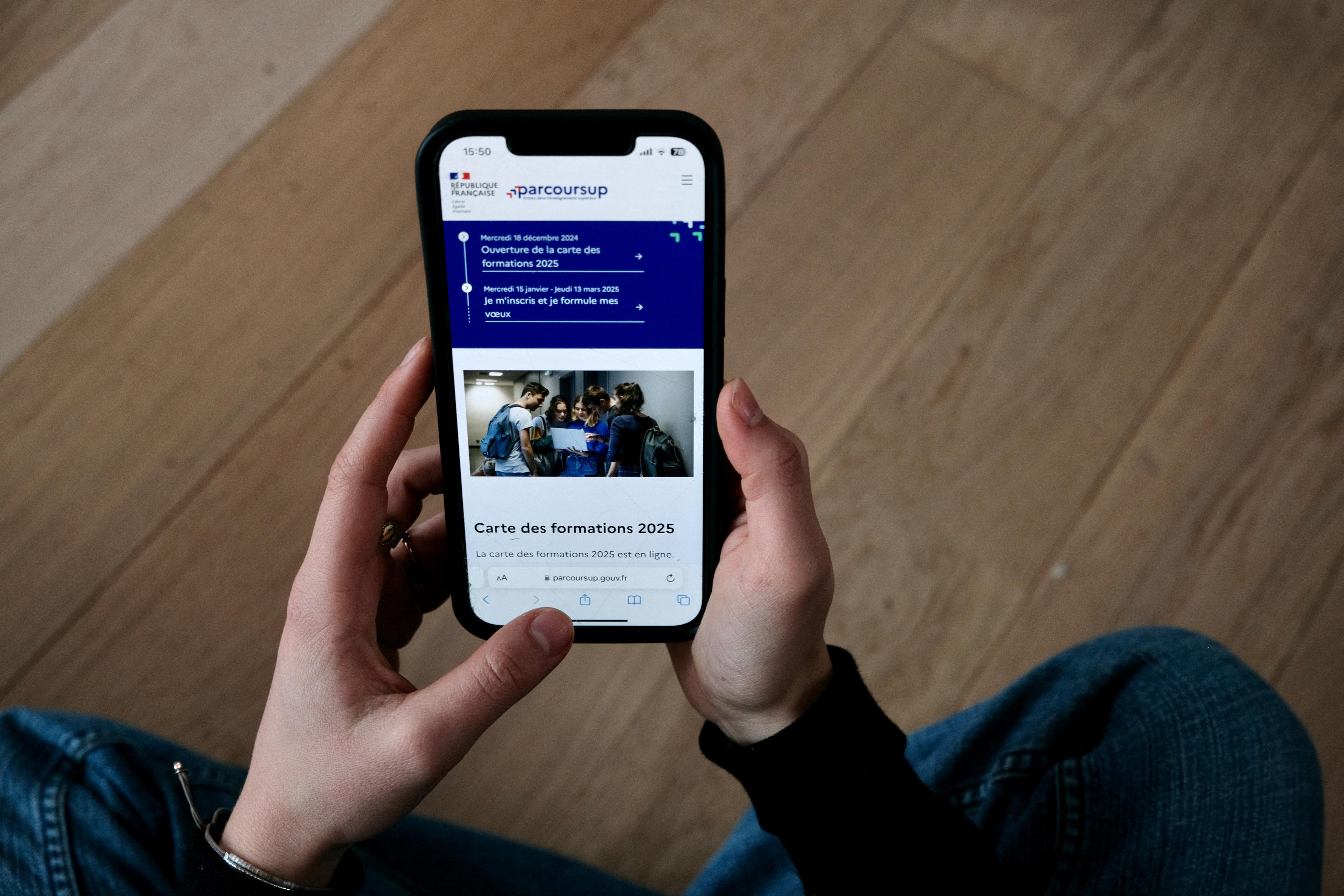Parcoursup 2025 : ouverture des réponses, délais serrés pour 980 000 candidats