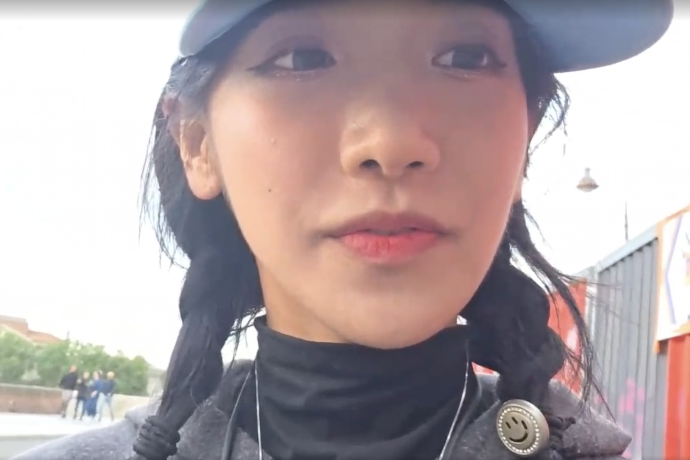 «Casse-toi, sale p*te !» : une célèbre vidéaste sud-coréenne violemment agressée en pleine rue à Toulouse