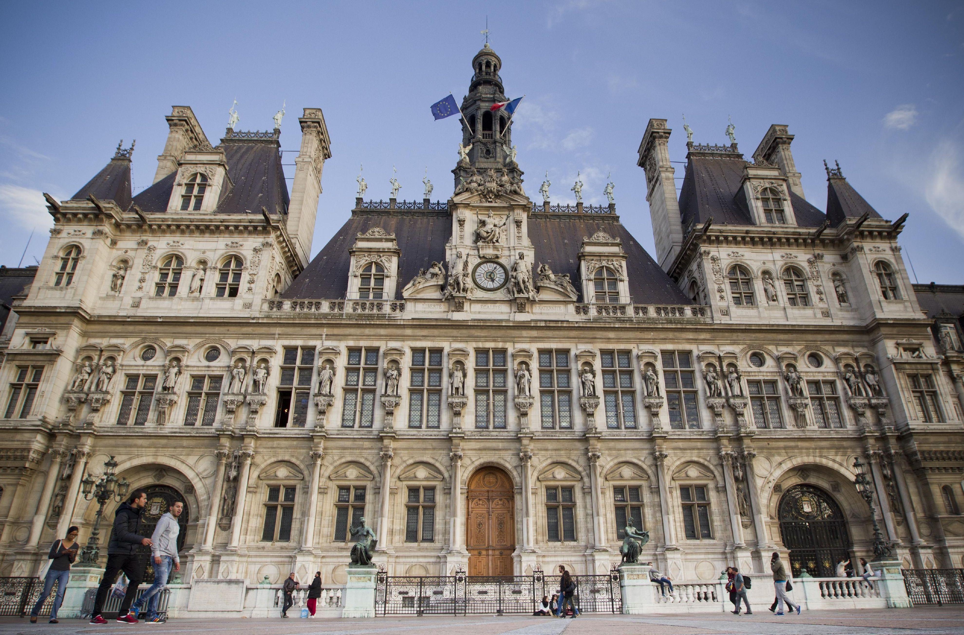 9,3 milliards d’euros de dette cumulée : à Paris, l’opposition demande l’intervention de la Chambre régionale des comptes