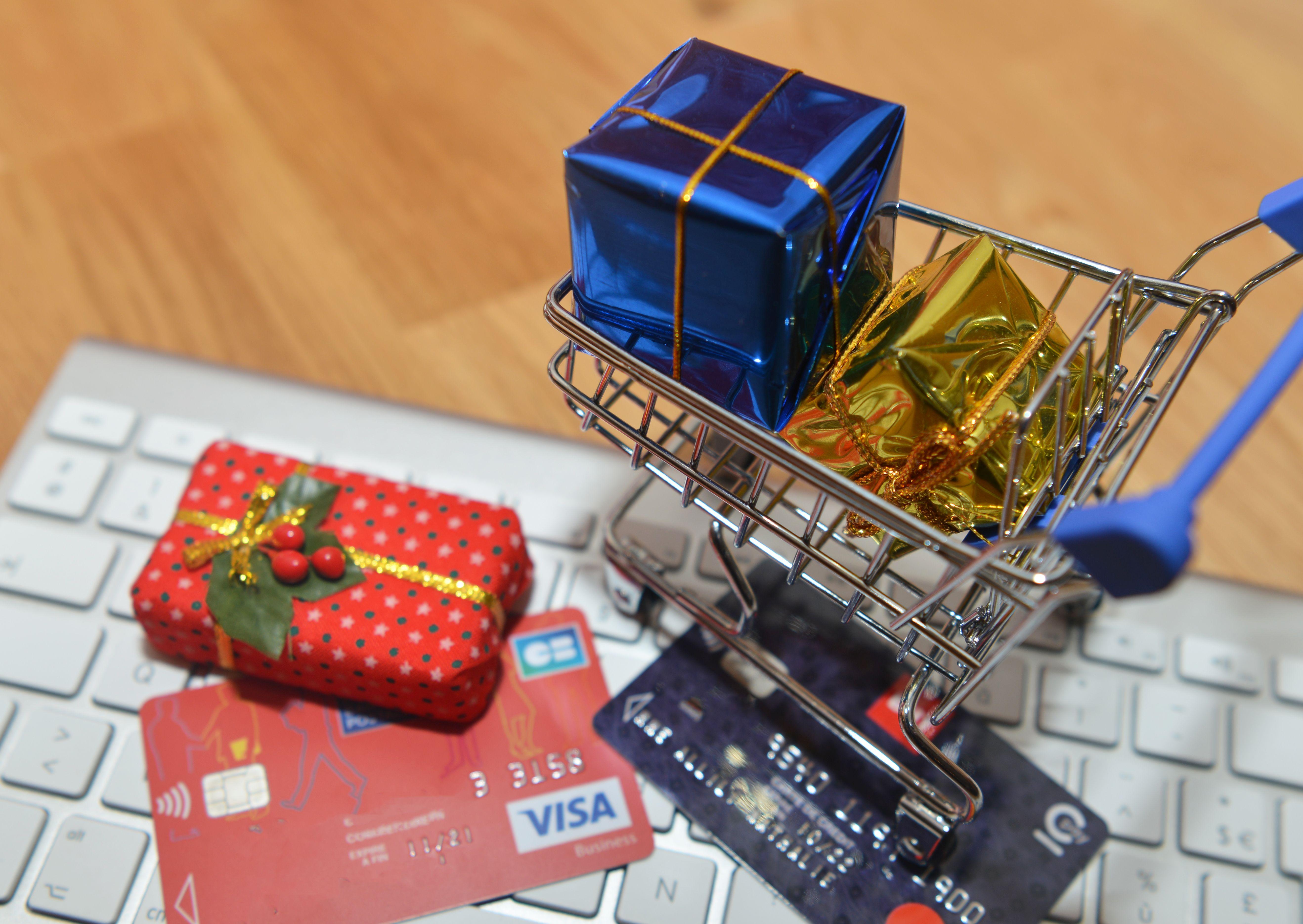 Allers-retours en Afrique et location de voitures de luxe : un fonctionnaire aurait détourné 650 000 euros d’établissements scolaires