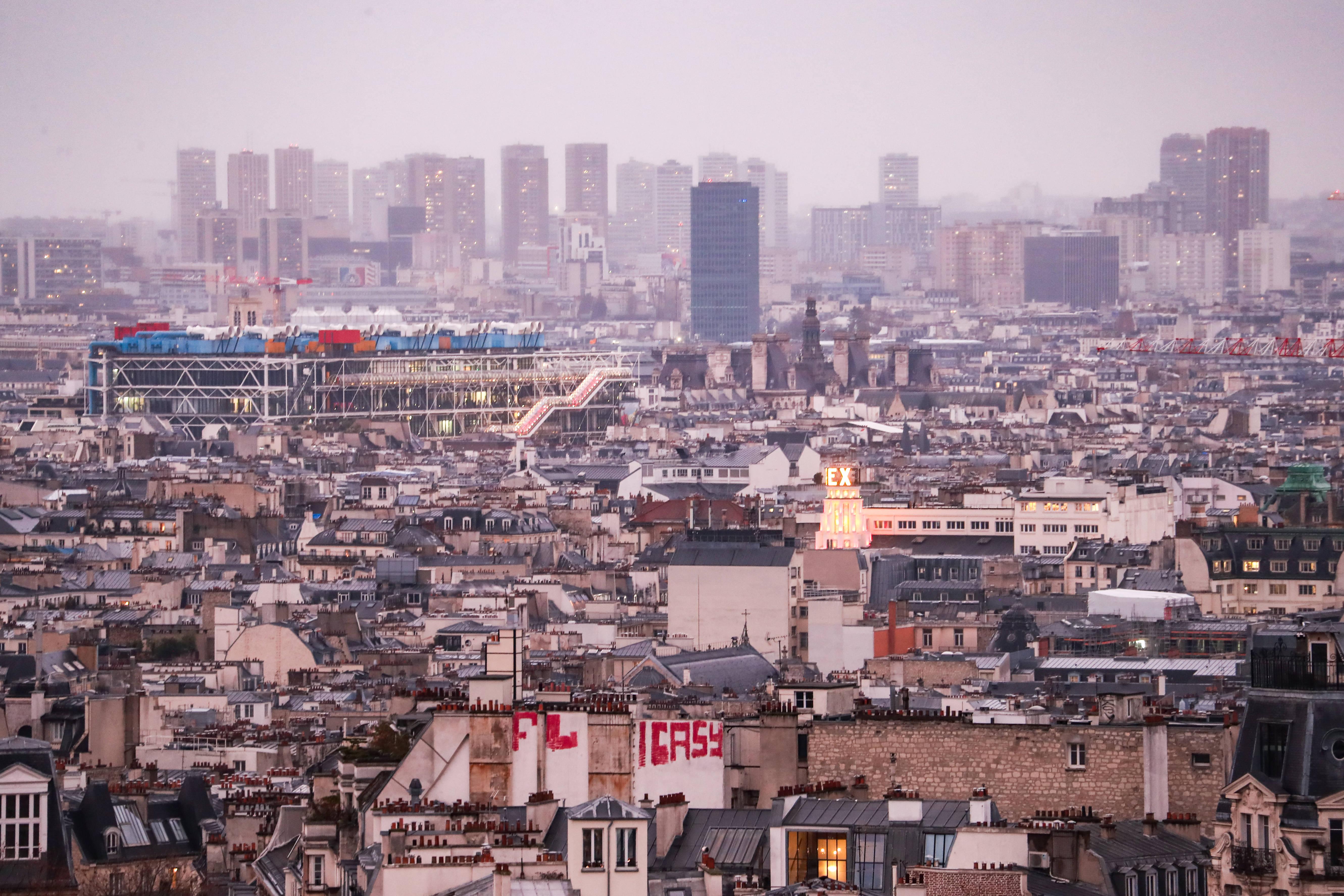 Violence, saleté, logement : pourquoi les Parisiens fuient la capitale ?