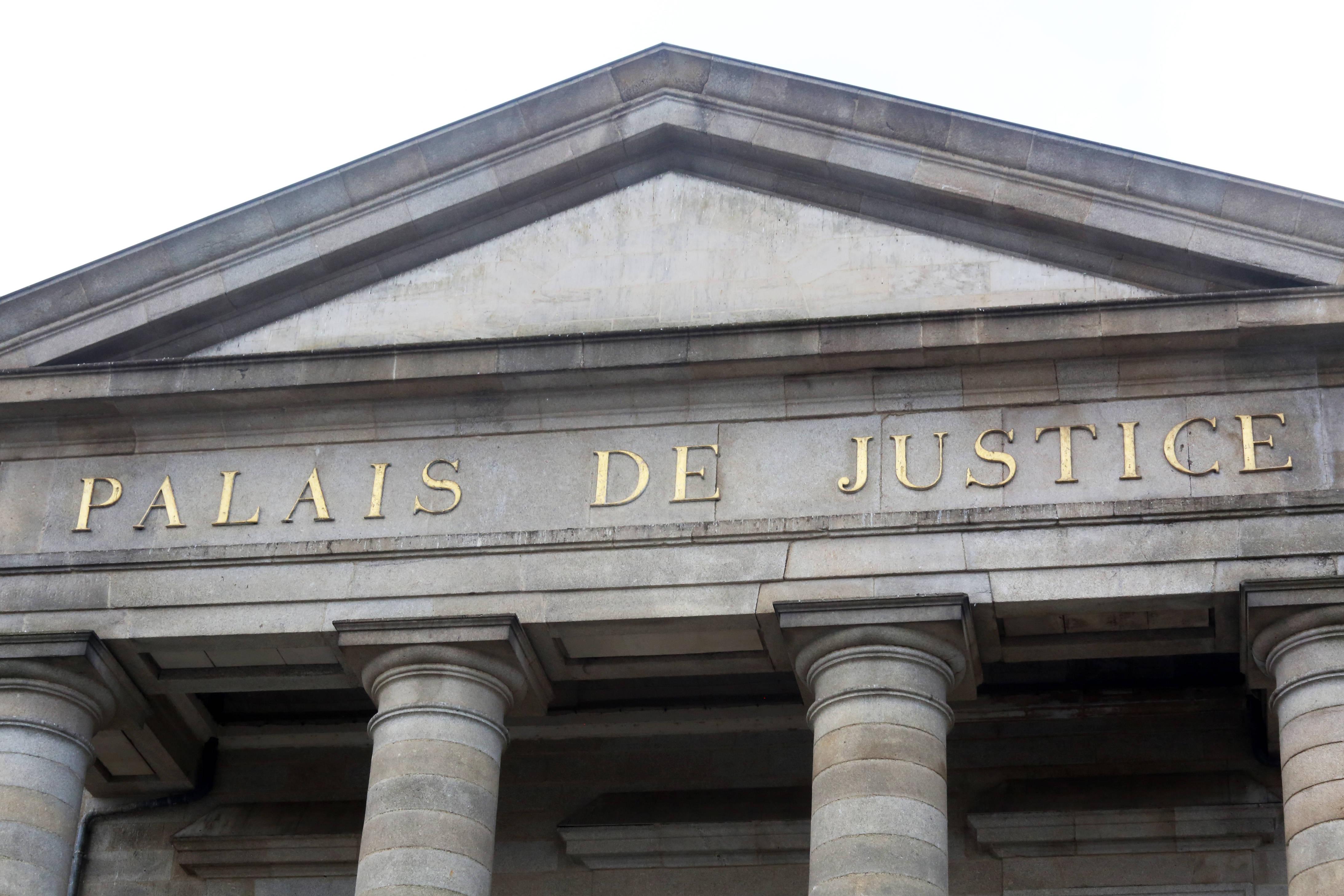 Loire-Atlantique : un Algérien sous OQTF condamné pour avoir dépouillé un retraité dans un Ehpad