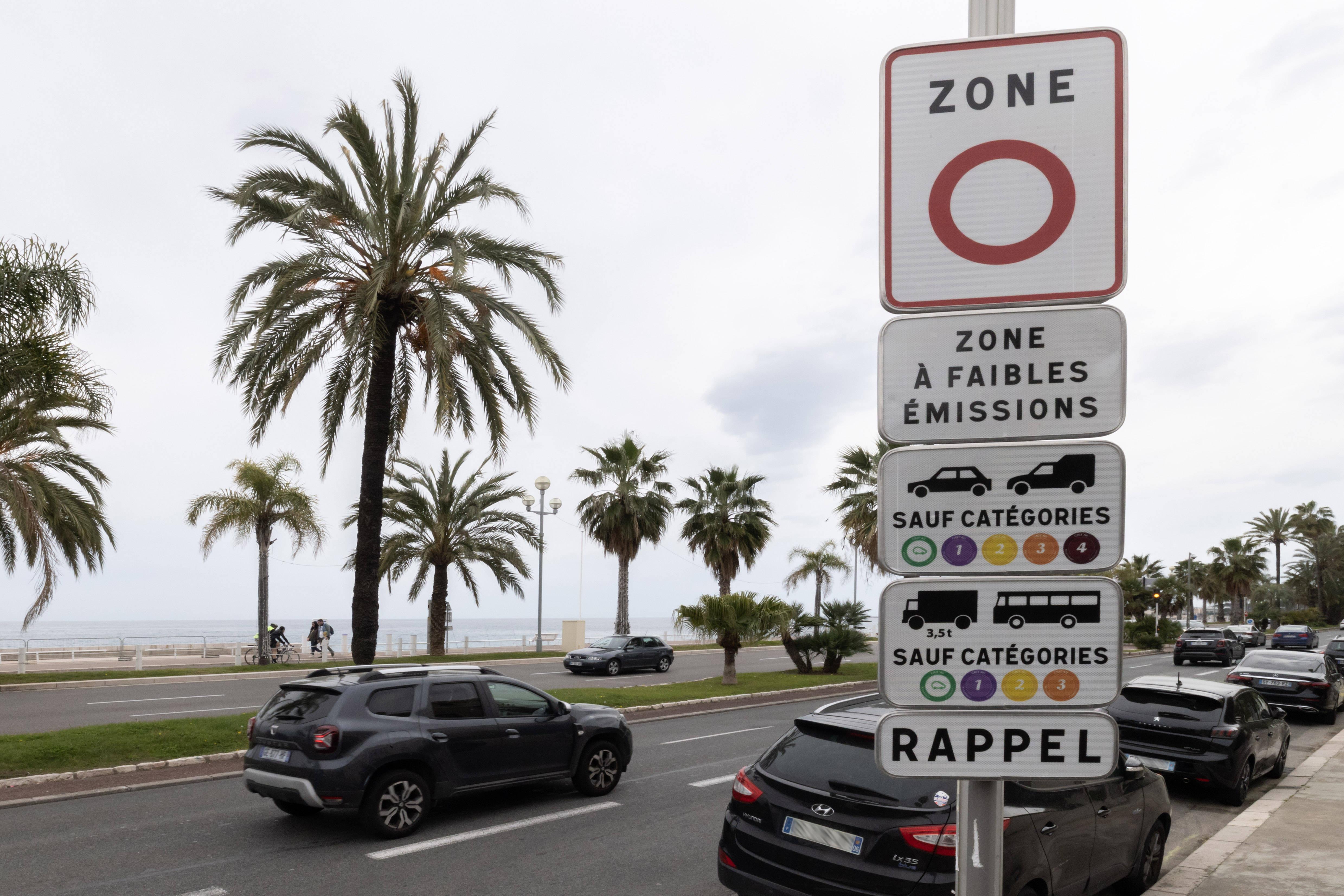 «Libérer les Français» : les députés votent la suppression des zones à faibles émissions